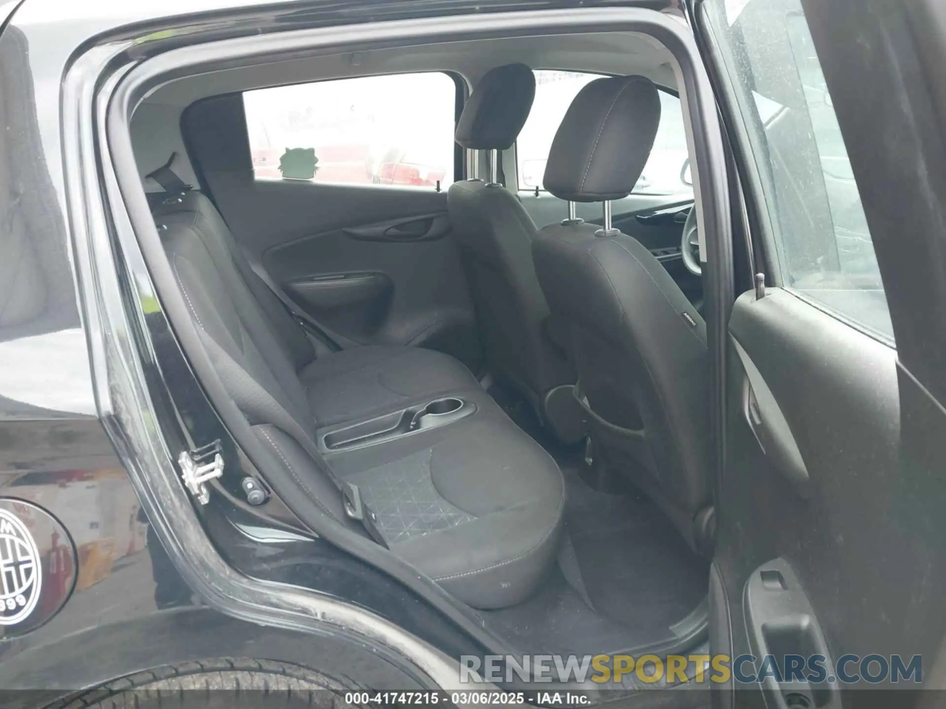 8 Photograph of a damaged car KL8CD6SA7KC727365 CHEVROLET SPARK 2019