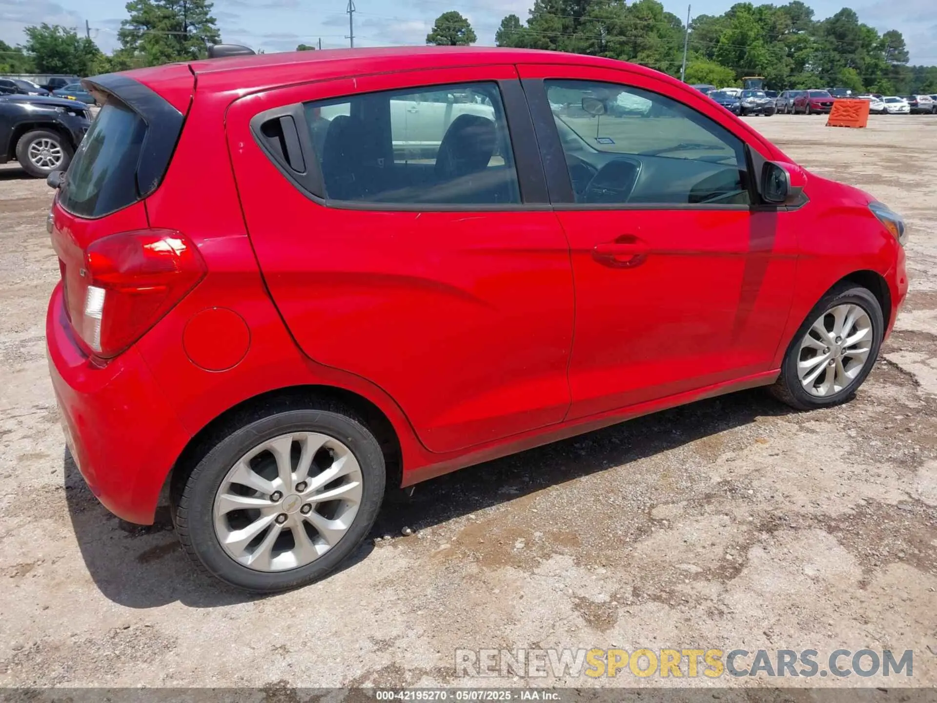 4 Photograph of a damaged car KL8CD6SA8KC707402 CHEVROLET SPARK 2019