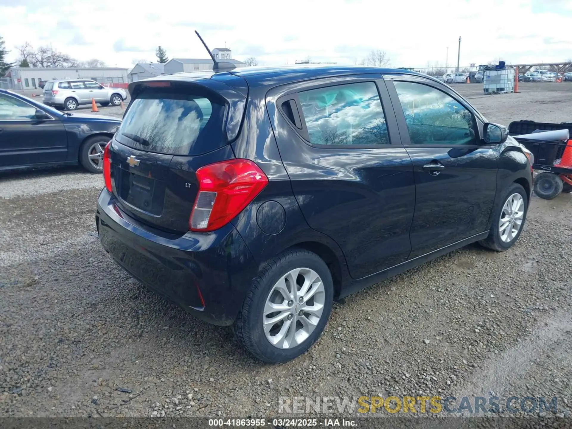 4 Photograph of a damaged car KL8CD6SAXKC728350 CHEVROLET SPARK 2019