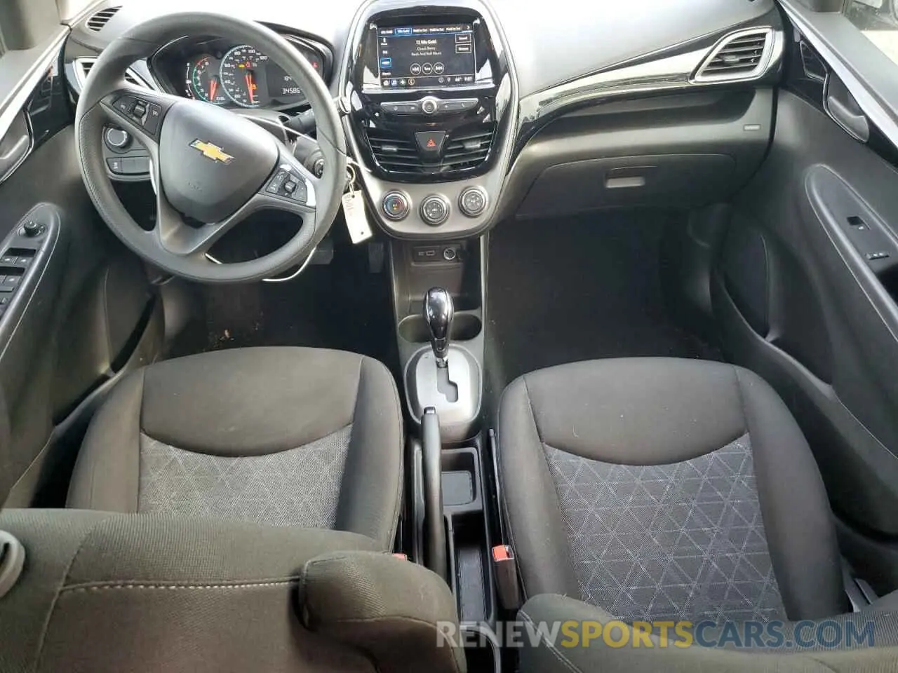8 Photograph of a damaged car KL8CD6SAXKC730468 CHEVROLET SPARK 2019