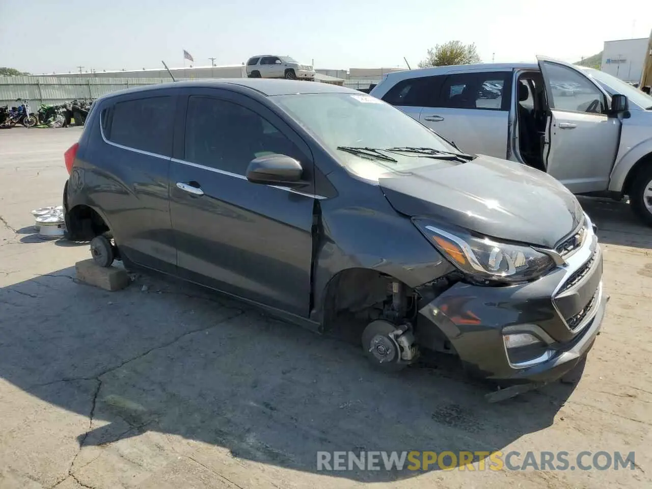 4 Photograph of a damaged car KL8CF6SA6KC744426 CHEVROLET SPARK 2019