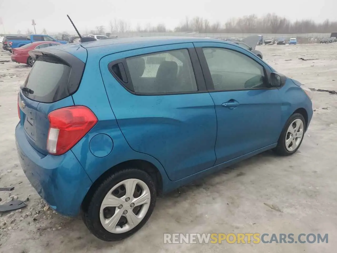 3 Photograph of a damaged car KL8CB6SA0LC402015 CHEVROLET SPARK 2020
