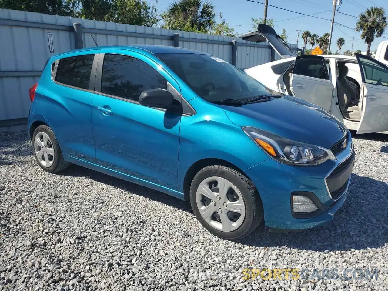 4 Photograph of a damaged car KL8CB6SA0LC449612 CHEVROLET SPARK 2020