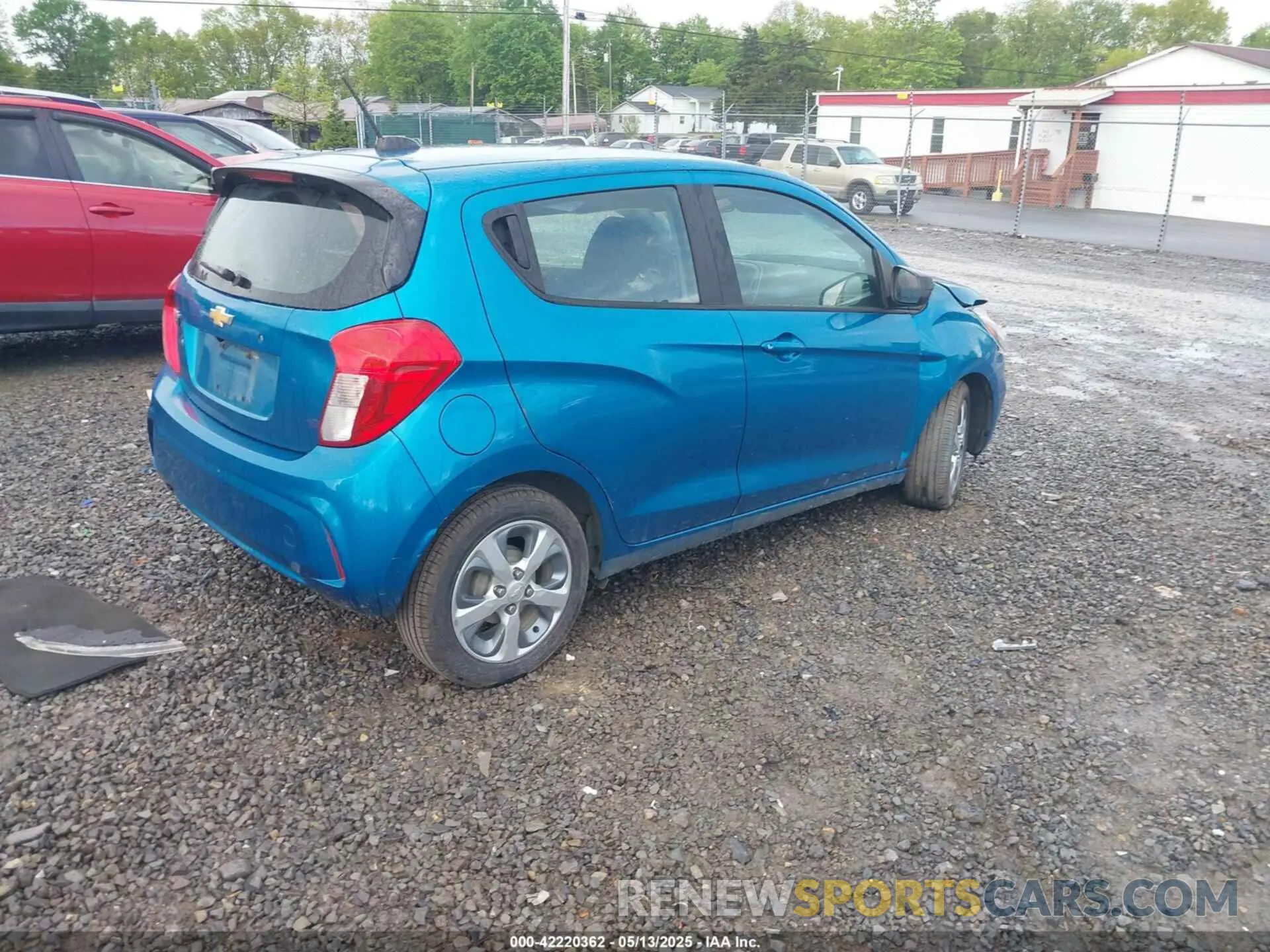 4 Photograph of a damaged car KL8CB6SA1LC422662 CHEVROLET SPARK 2020