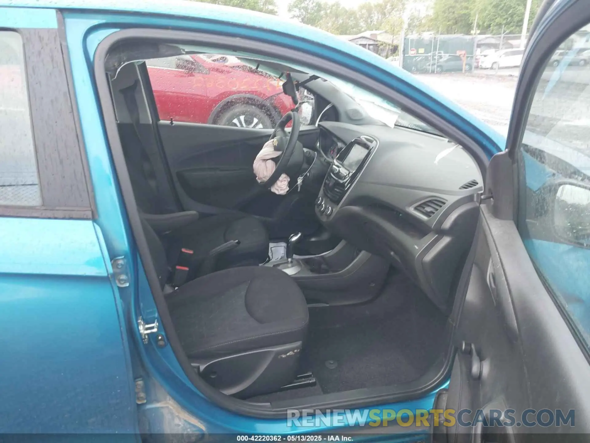 5 Photograph of a damaged car KL8CB6SA1LC422662 CHEVROLET SPARK 2020