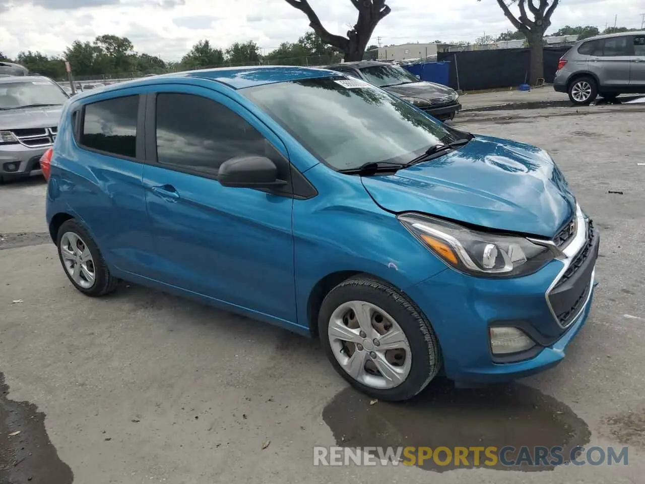 4 Photograph of a damaged car KL8CB6SA1LC423276 CHEVROLET SPARK 2020