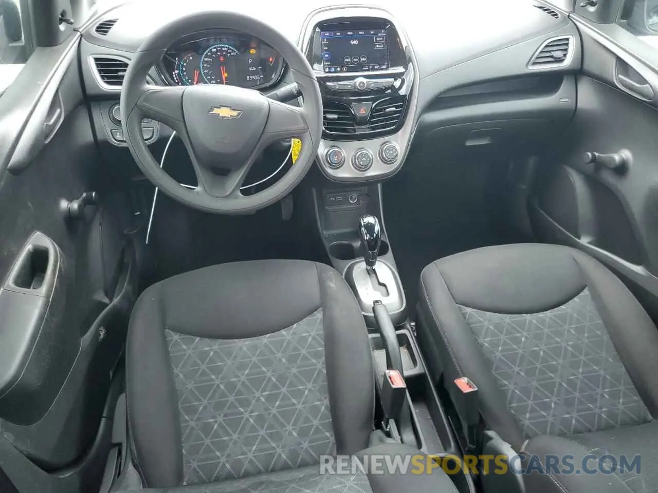 8 Photograph of a damaged car KL8CB6SA1LC423276 CHEVROLET SPARK 2020
