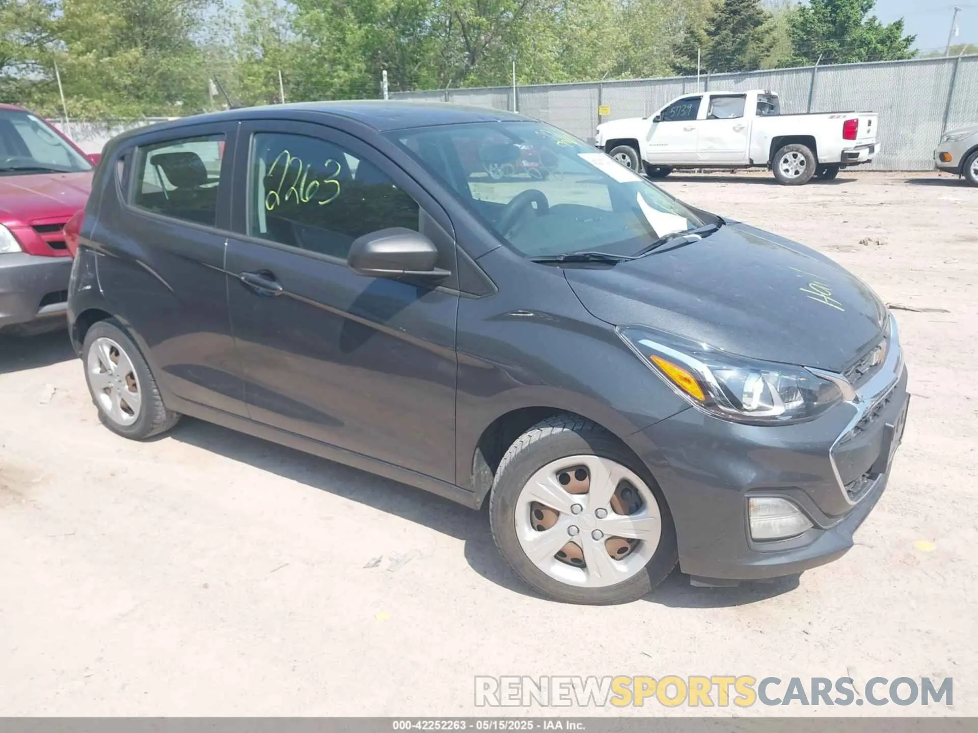 1 Photograph of a damaged car KL8CB6SA1LC479136 CHEVROLET SPARK 2020