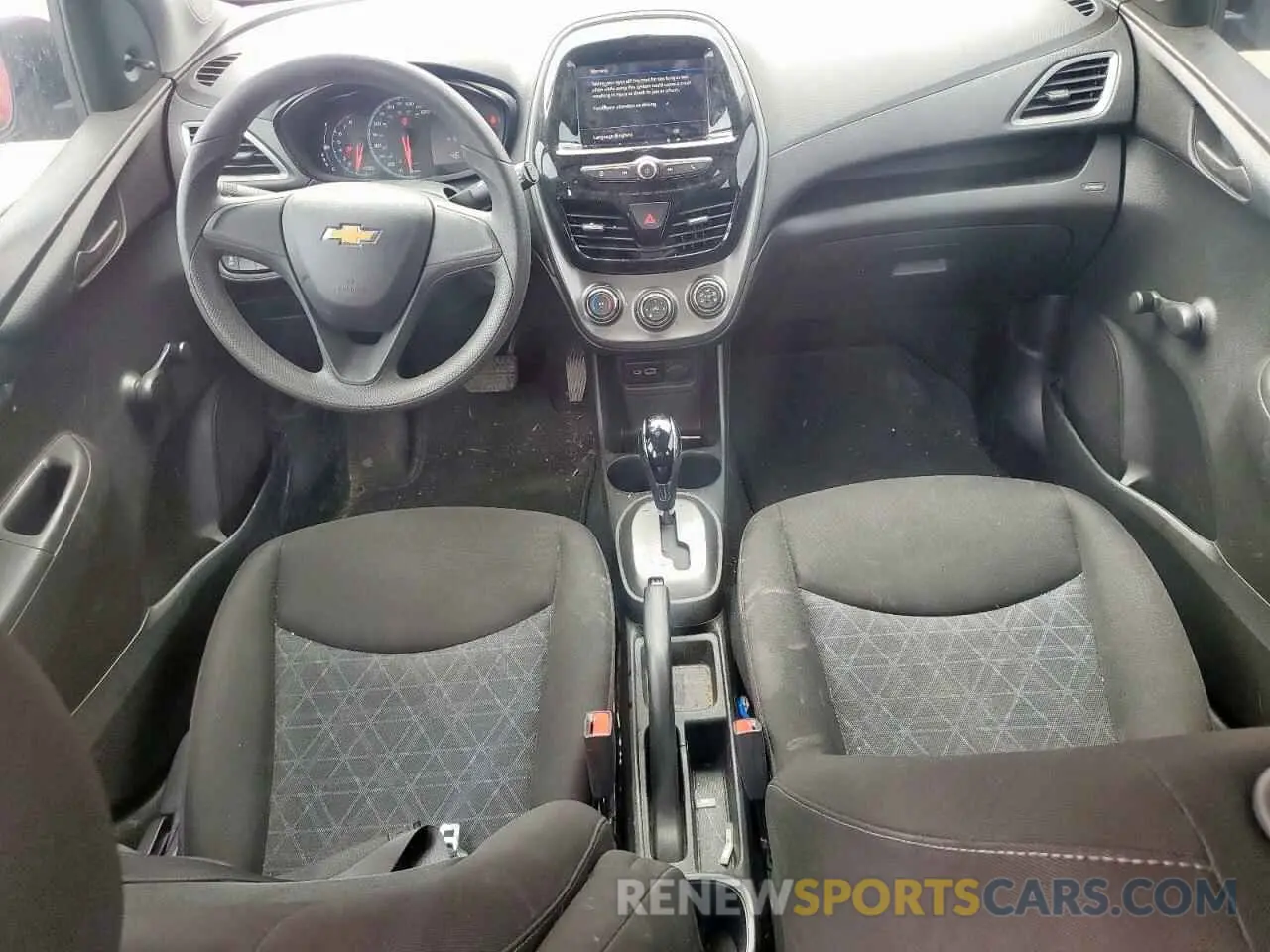 8 Photograph of a damaged car KL8CB6SA2LC415204 CHEVROLET SPARK 2020