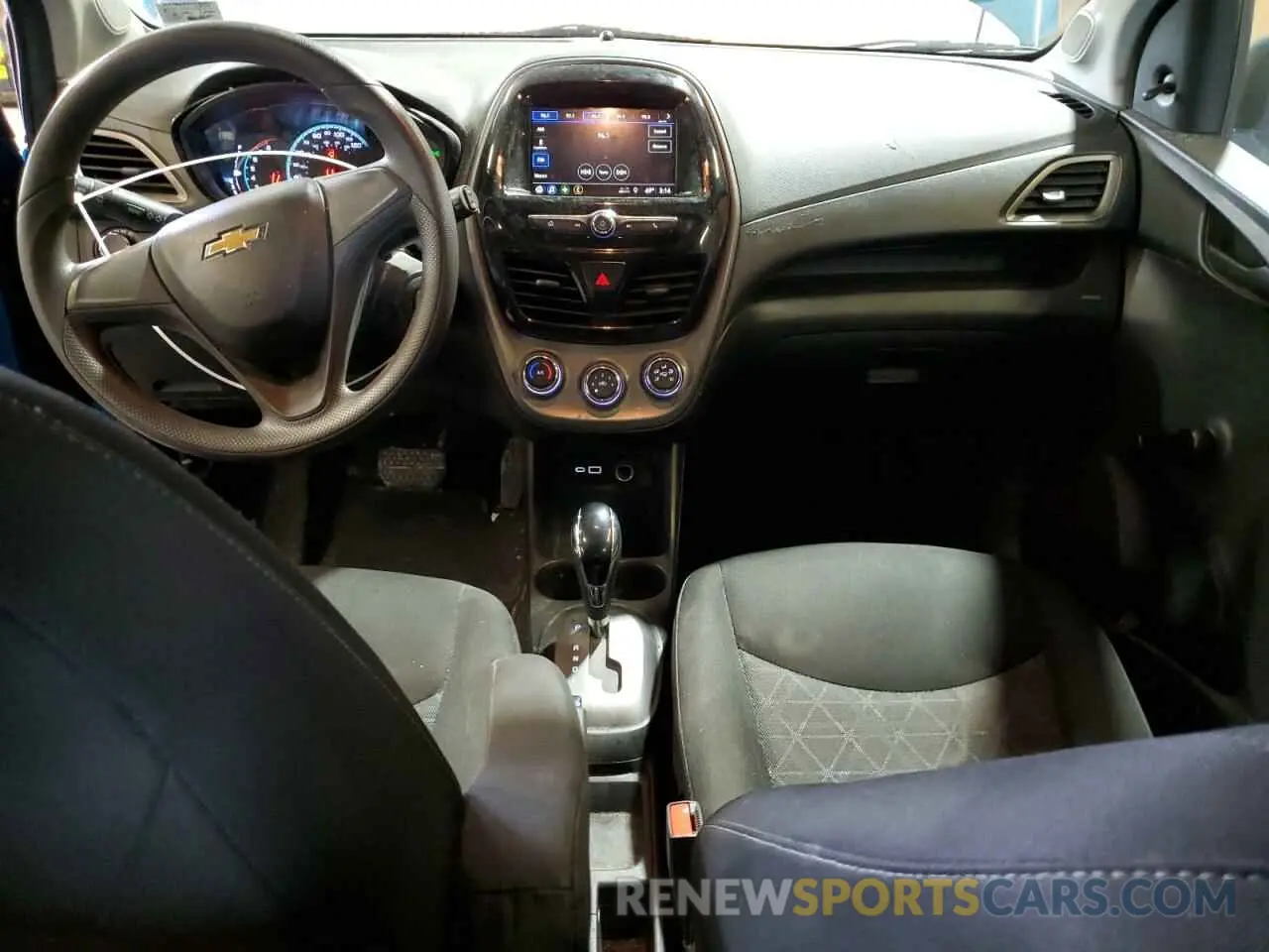 8 Photograph of a damaged car KL8CB6SA2LC446341 CHEVROLET SPARK 2020