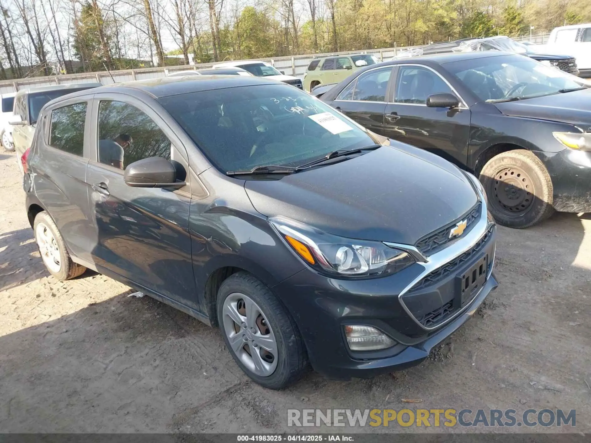 1 Photograph of a damaged car KL8CB6SA3LC412974 CHEVROLET SPARK 2020