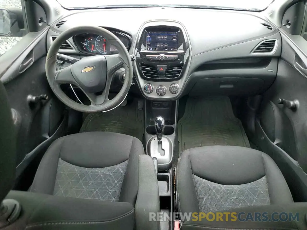 8 Photograph of a damaged car KL8CB6SA3LC420007 CHEVROLET SPARK 2020