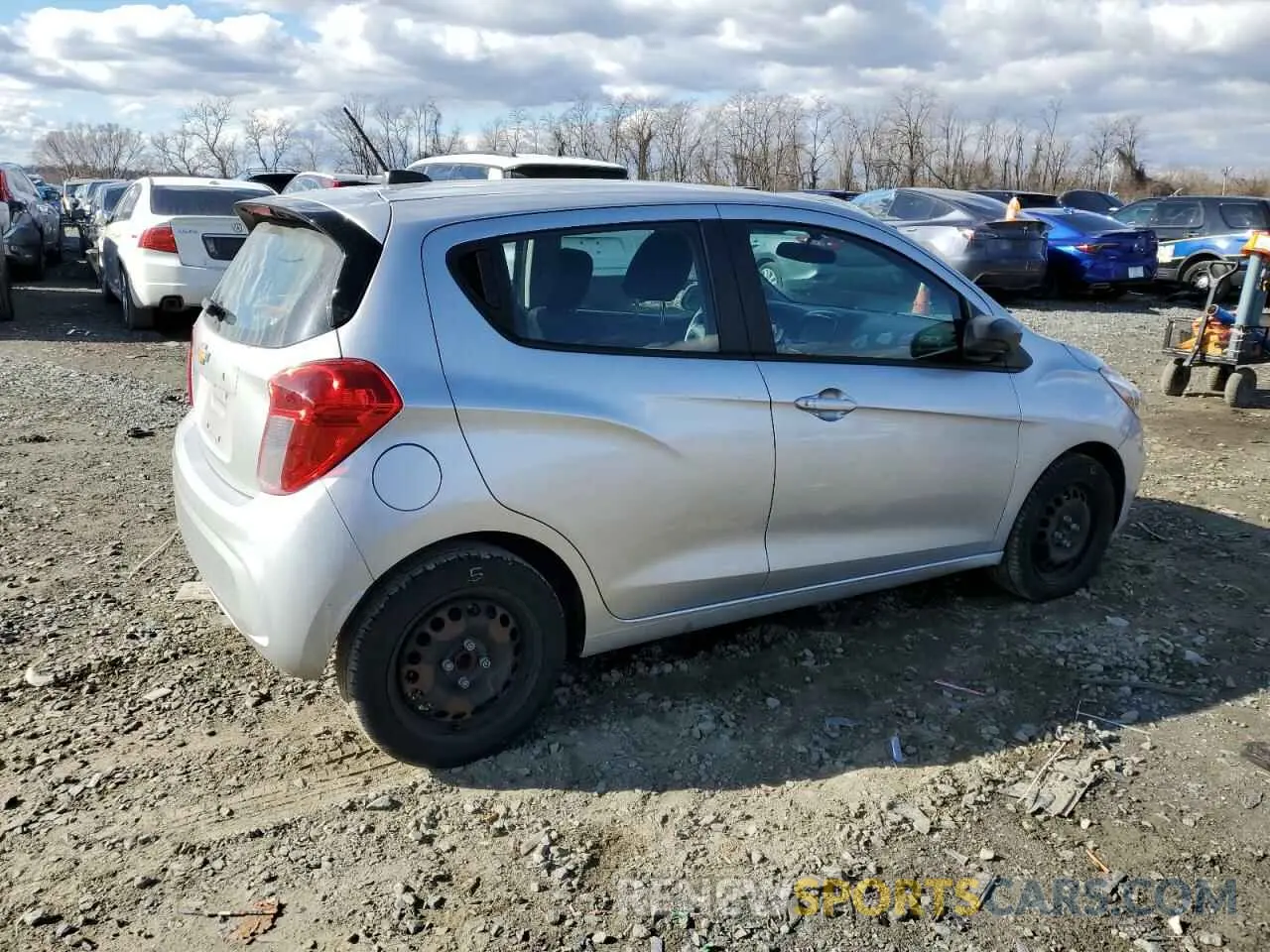 3 Photograph of a damaged car KL8CB6SA3LC421089 CHEVROLET SPARK 2020