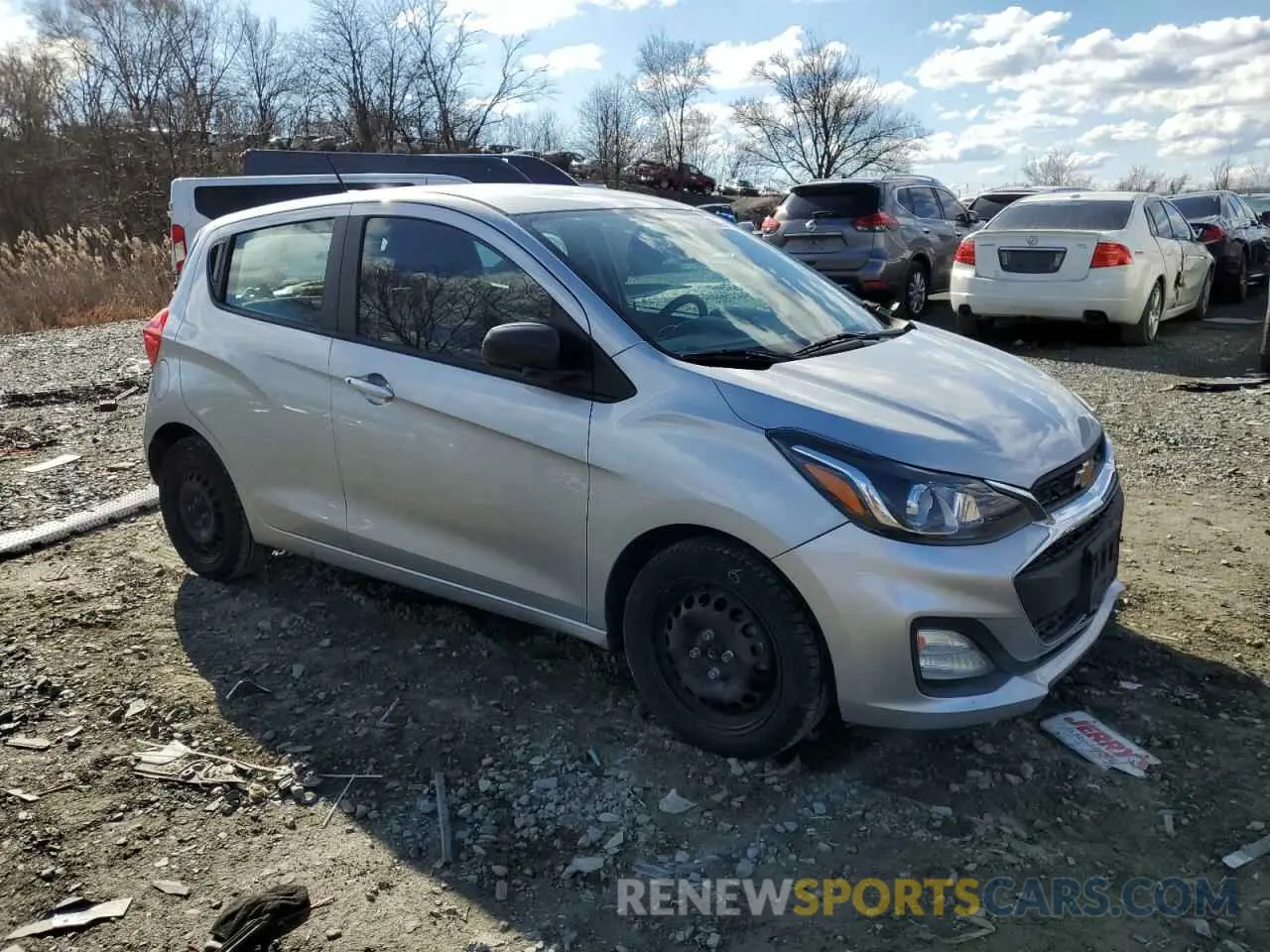 4 Photograph of a damaged car KL8CB6SA3LC421089 CHEVROLET SPARK 2020