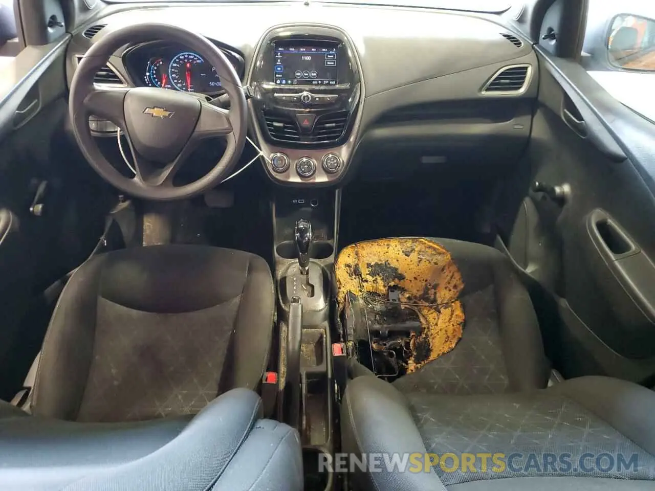 8 Photograph of a damaged car KL8CB6SA3LC473211 CHEVROLET SPARK 2020