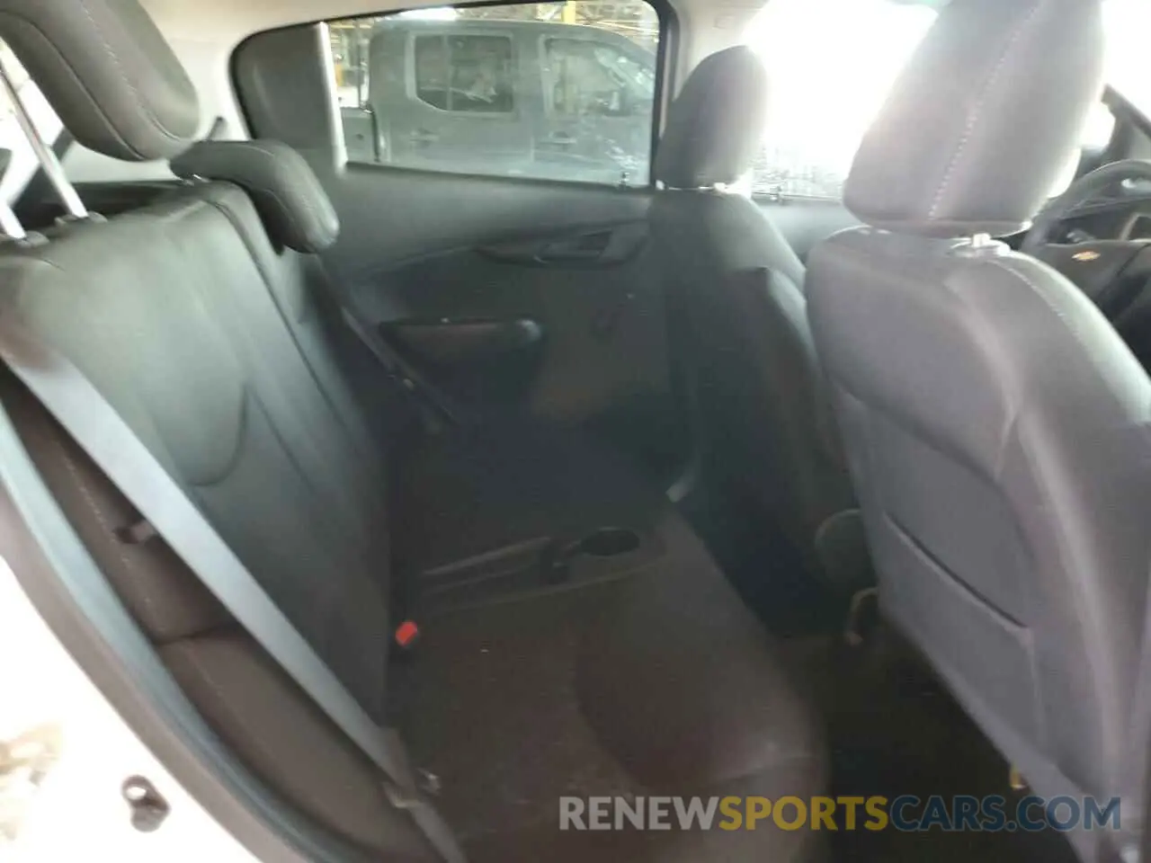10 Photograph of a damaged car KL8CB6SA3LC474326 CHEVROLET SPARK 2020