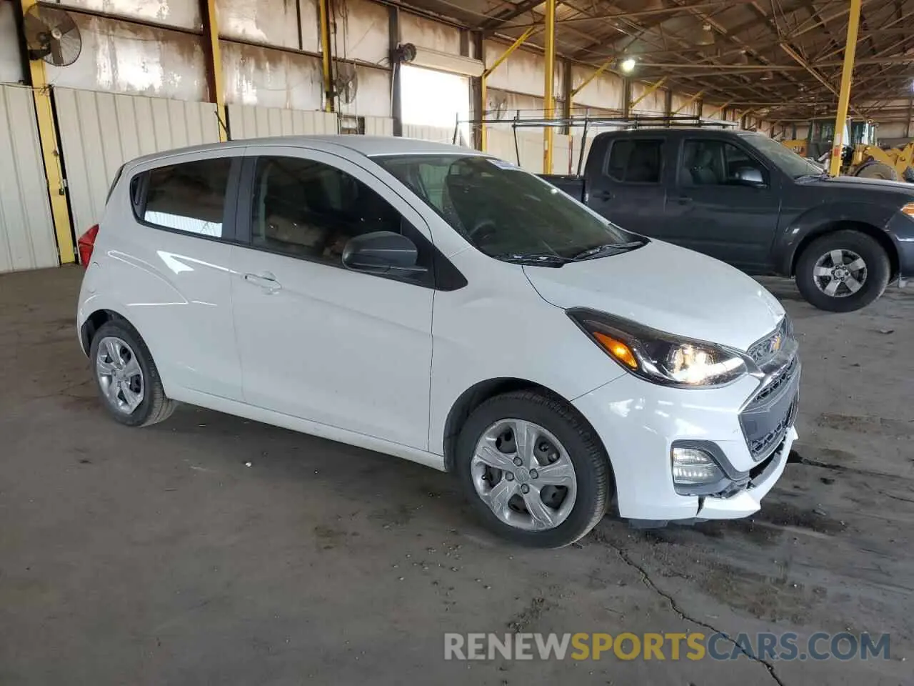 4 Photograph of a damaged car KL8CB6SA3LC474326 CHEVROLET SPARK 2020