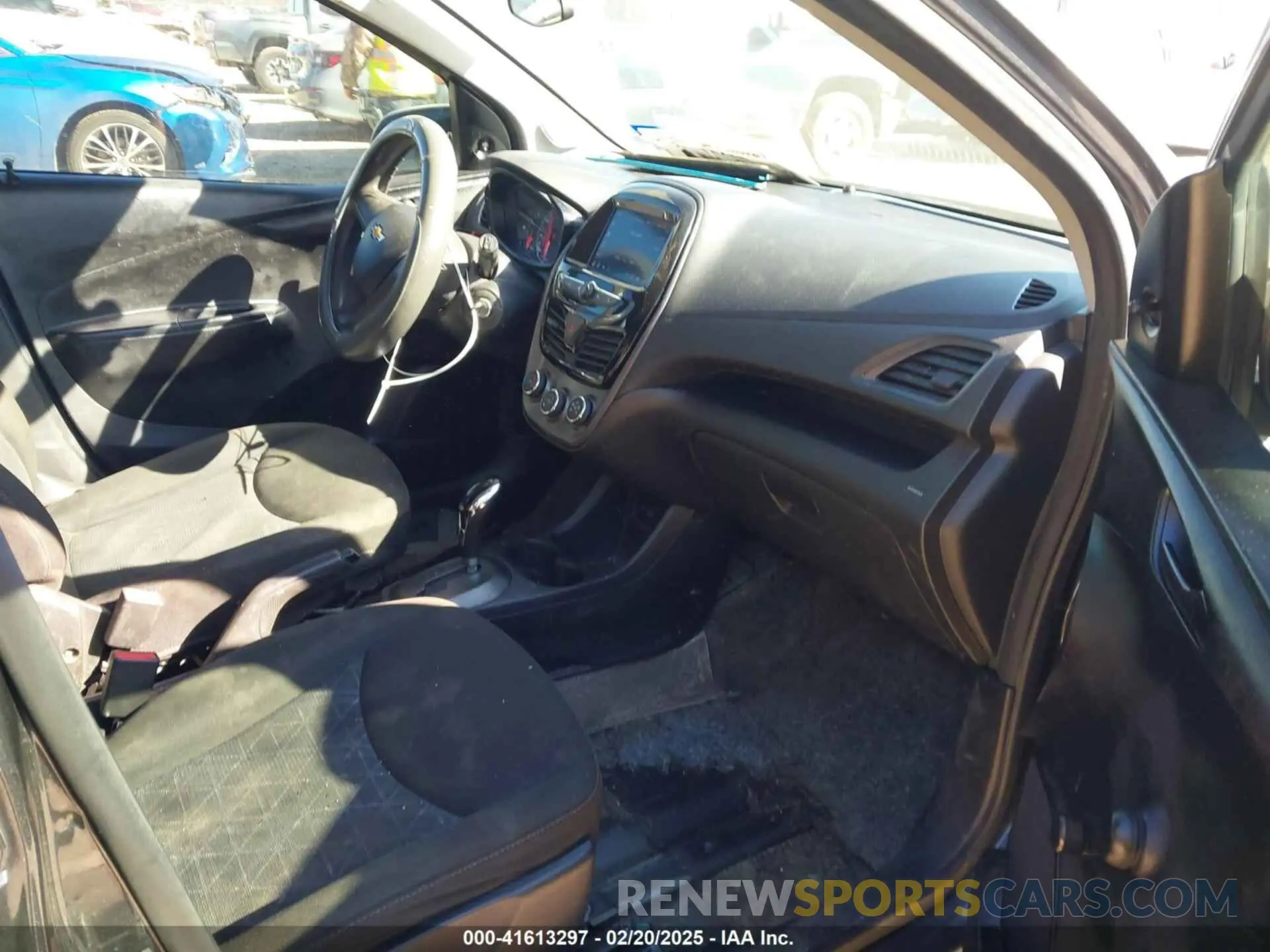 5 Photograph of a damaged car KL8CB6SA3LC474441 CHEVROLET SPARK 2020