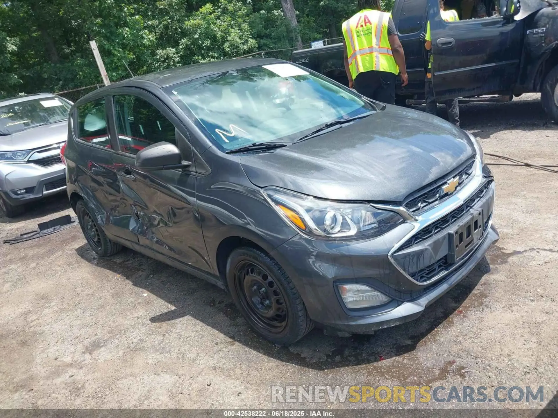 1 Photograph of a damaged car KL8CB6SA3LC474794 CHEVROLET SPARK 2020