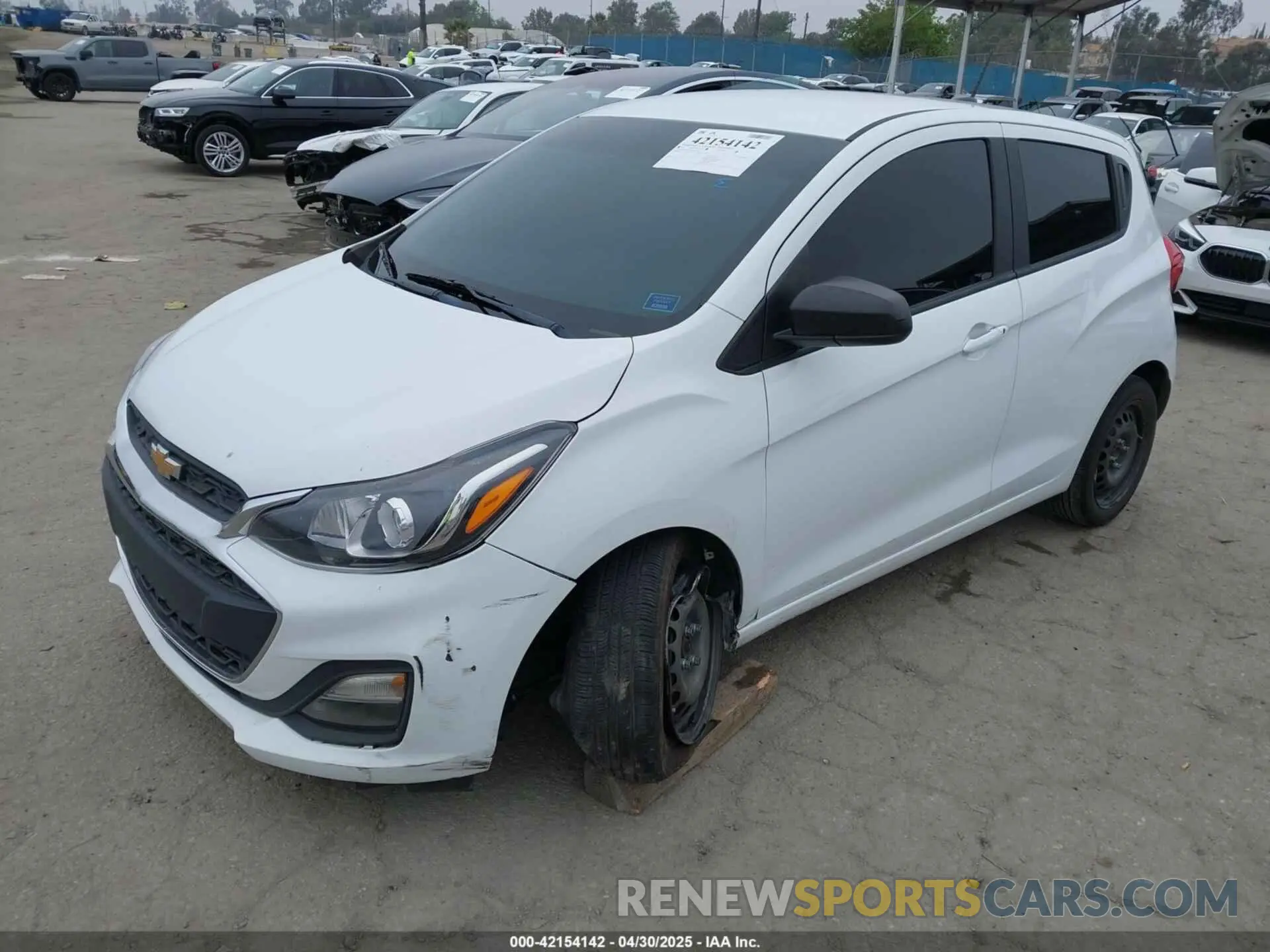 2 Photograph of a damaged car KL8CB6SA4LC403264 CHEVROLET SPARK 2020
