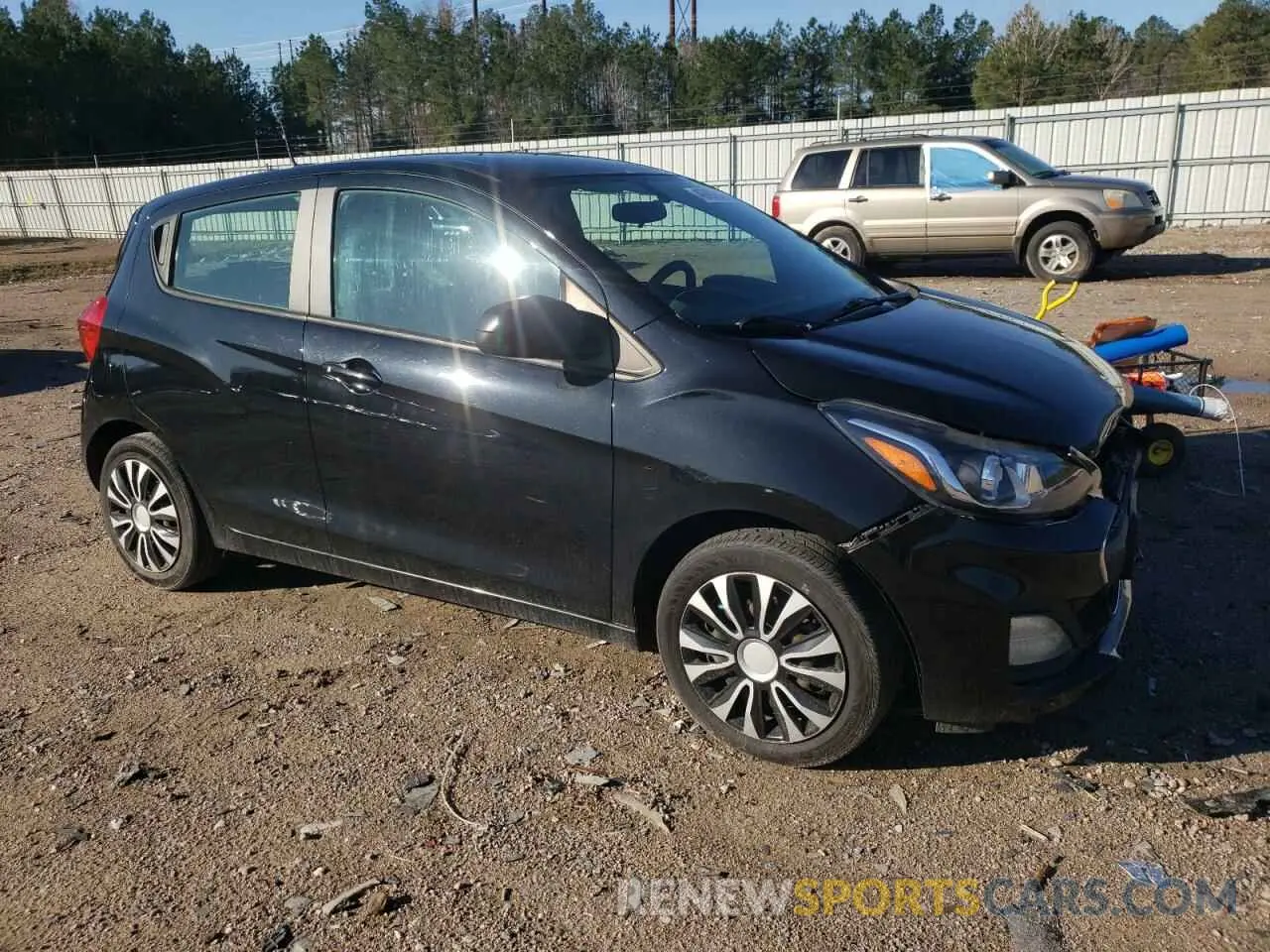 4 Photograph of a damaged car KL8CB6SA4LC413180 CHEVROLET SPARK 2020