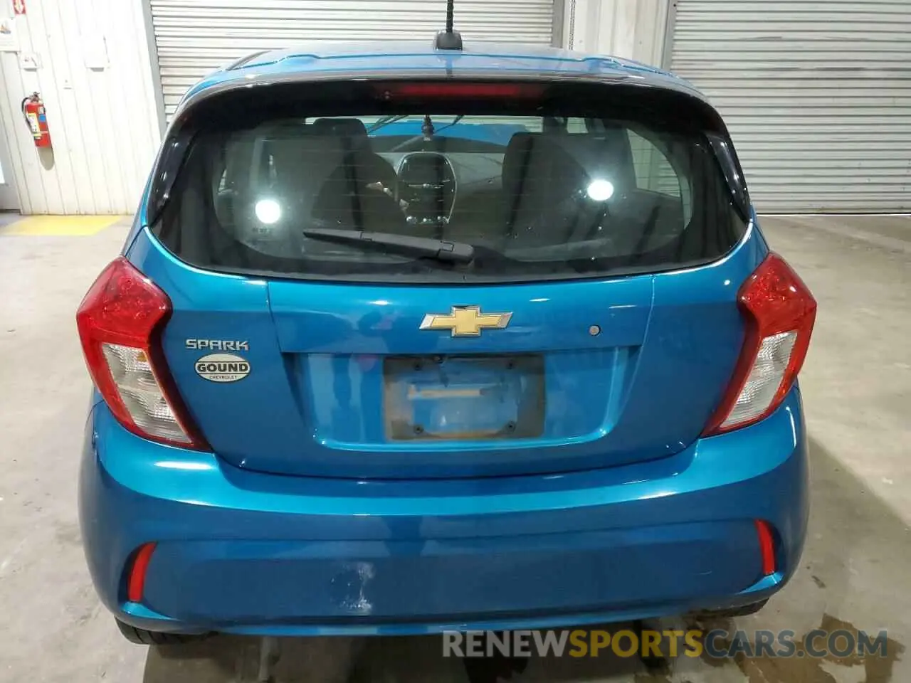 6 Photograph of a damaged car KL8CB6SA4LC424163 CHEVROLET SPARK 2020