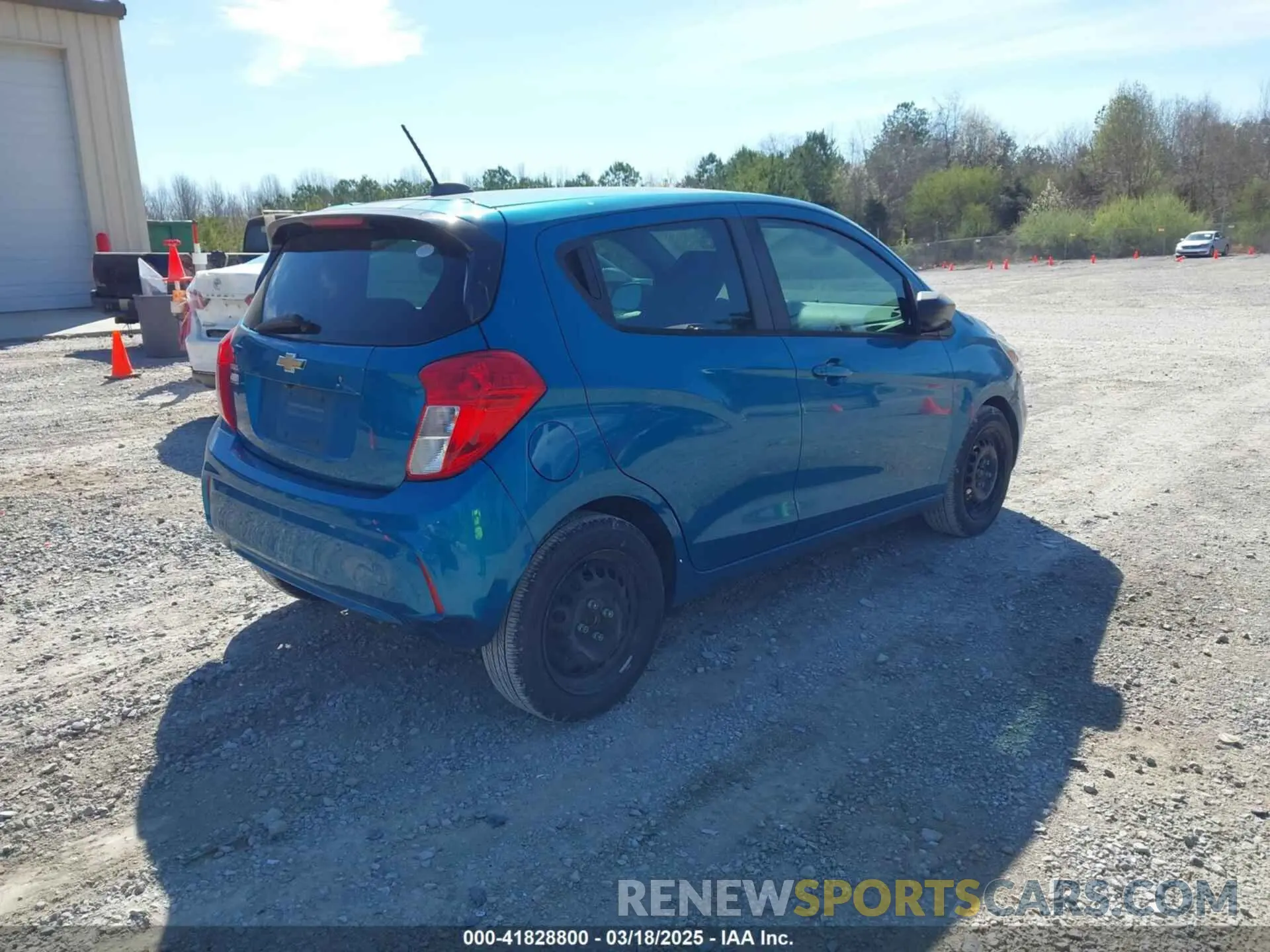 4 Photograph of a damaged car KL8CB6SA4LC456918 CHEVROLET SPARK 2020