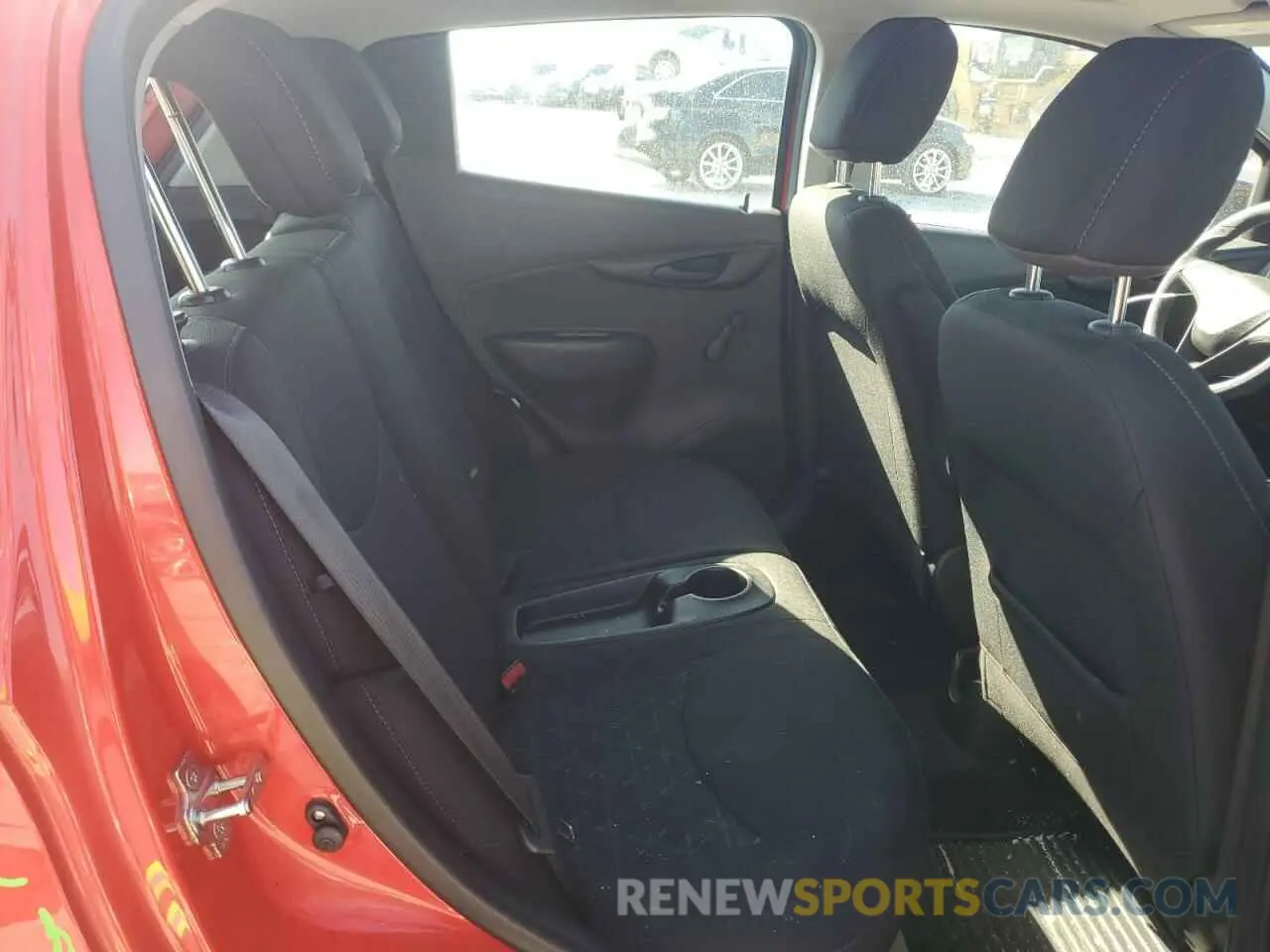 11 Photograph of a damaged car KL8CB6SA5LC400342 CHEVROLET SPARK 2020