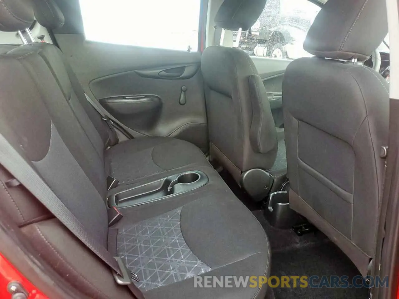 11 Photograph of a damaged car KL8CB6SA5LC400387 CHEVROLET SPARK 2020
