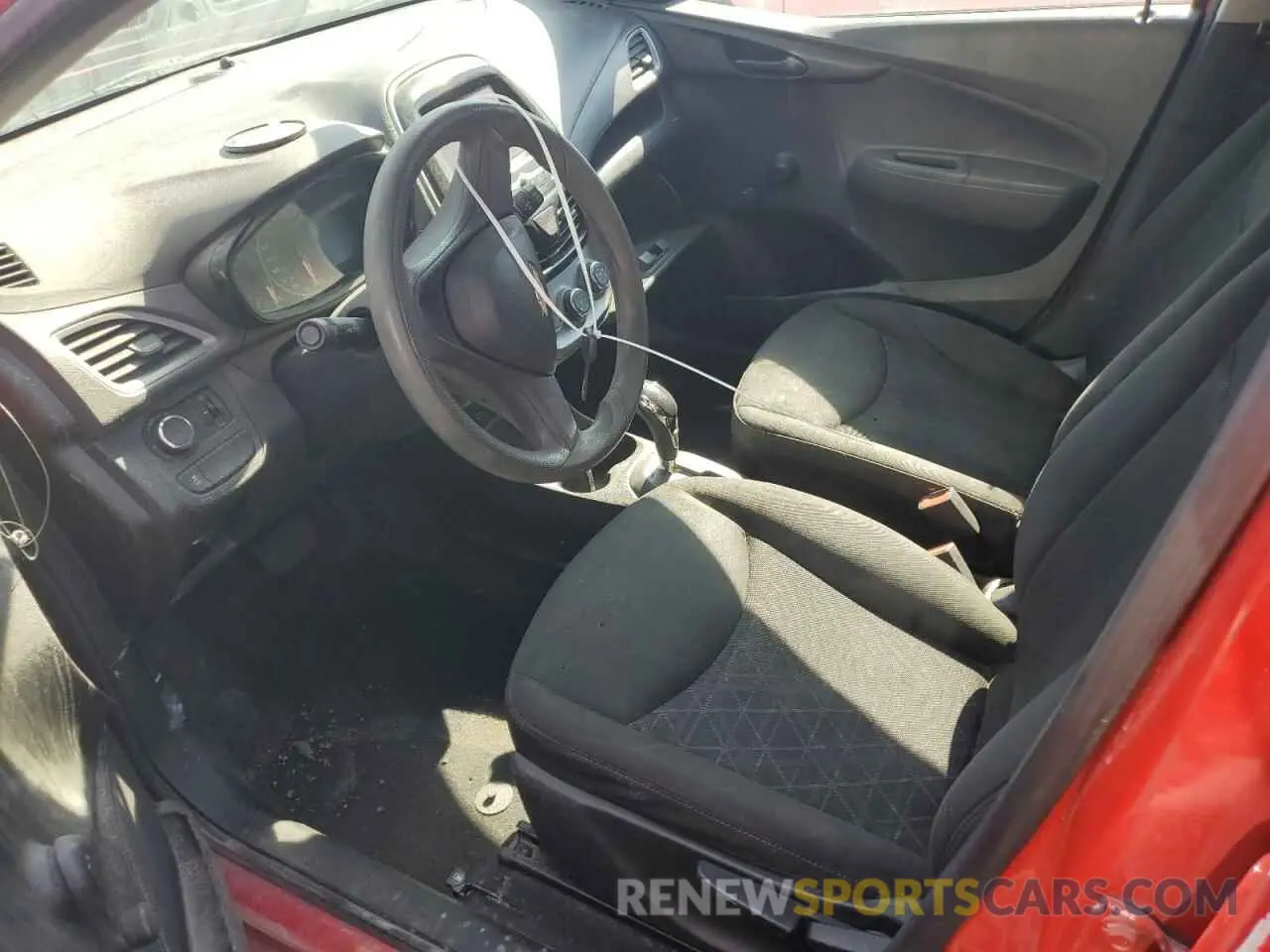 7 Photograph of a damaged car KL8CB6SA5LC475364 CHEVROLET SPARK 2020