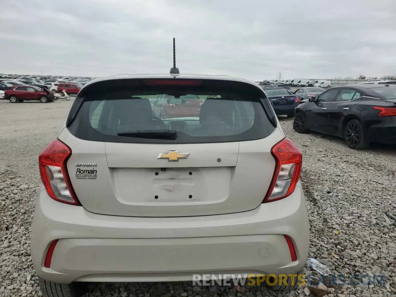 6 Photograph of a damaged car KL8CB6SA6LC405078 CHEVROLET SPARK 2020