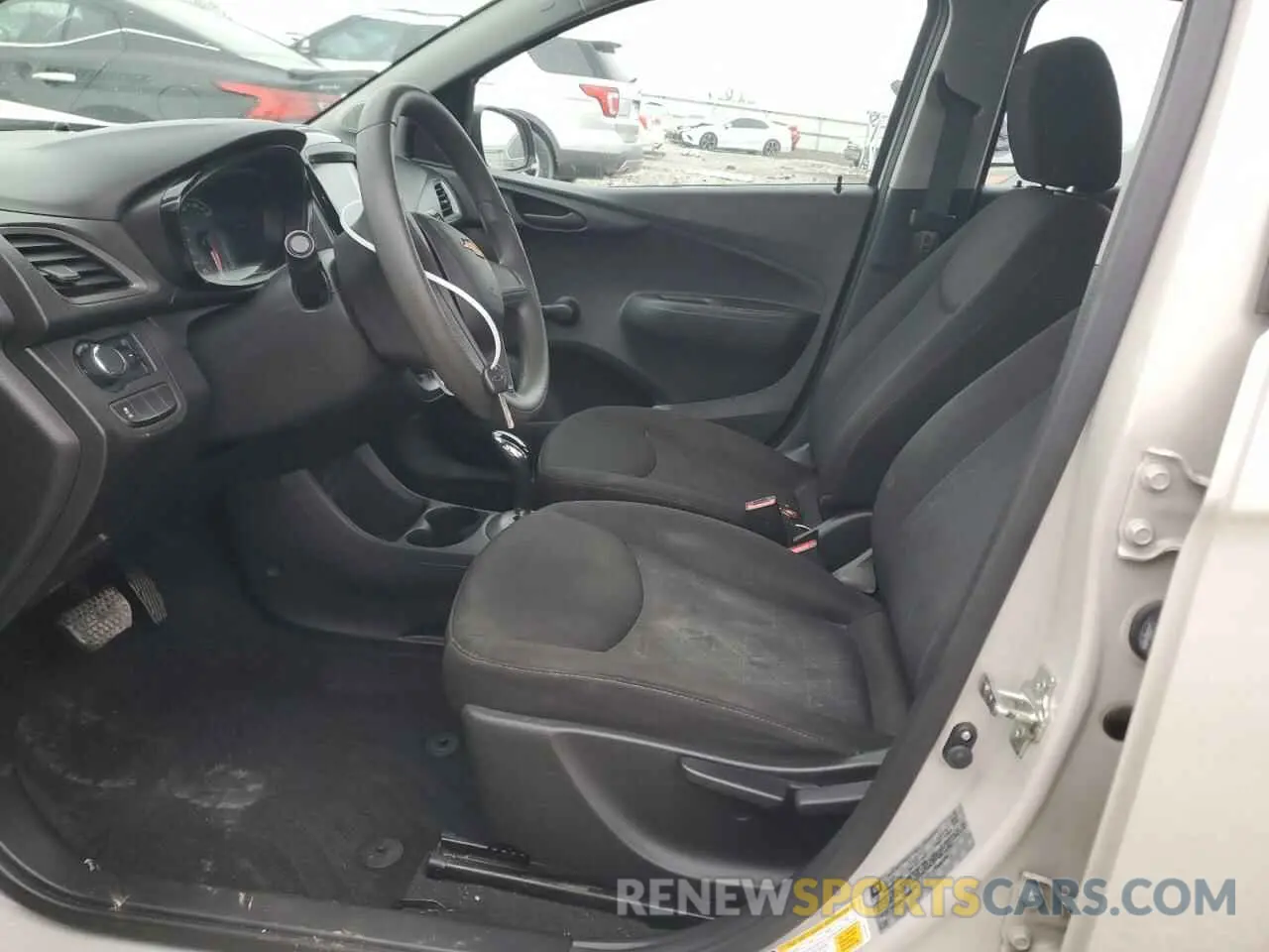 7 Photograph of a damaged car KL8CB6SA6LC405078 CHEVROLET SPARK 2020