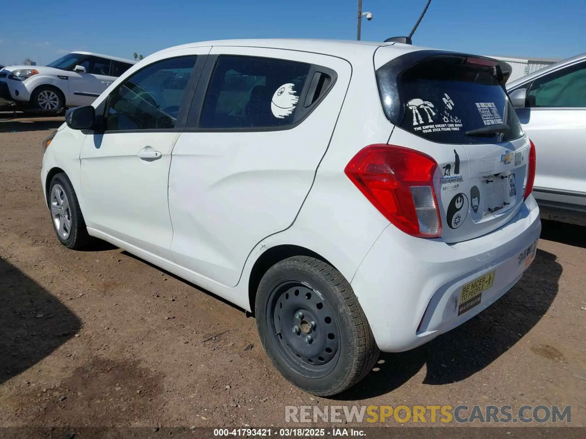 3 Photograph of a damaged car KL8CB6SA6LC408191 CHEVROLET SPARK 2020