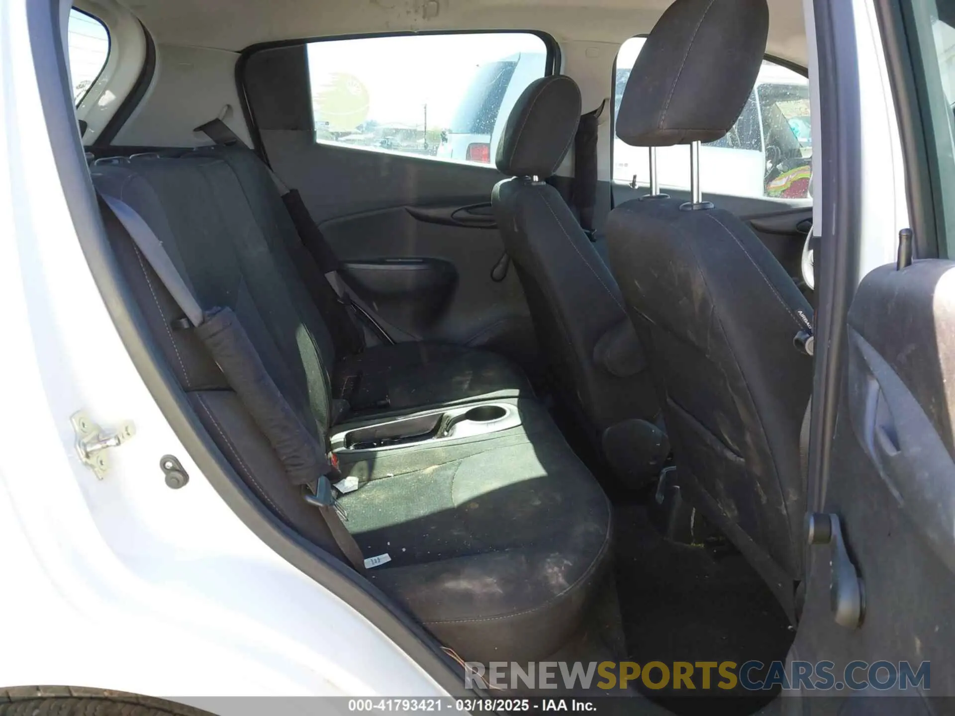 8 Photograph of a damaged car KL8CB6SA6LC408191 CHEVROLET SPARK 2020