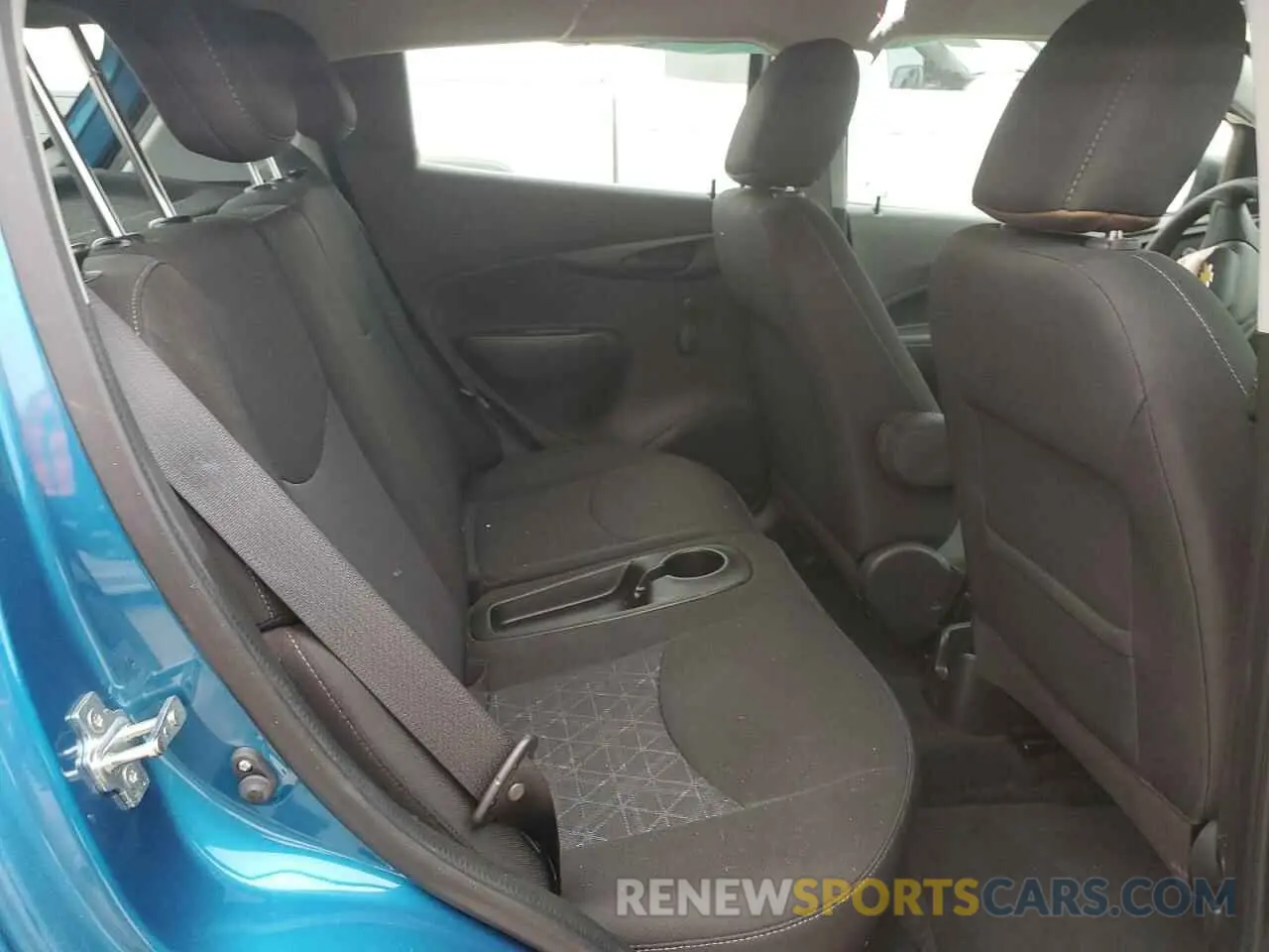 10 Photograph of a damaged car KL8CB6SA6LC452014 CHEVROLET SPARK 2020