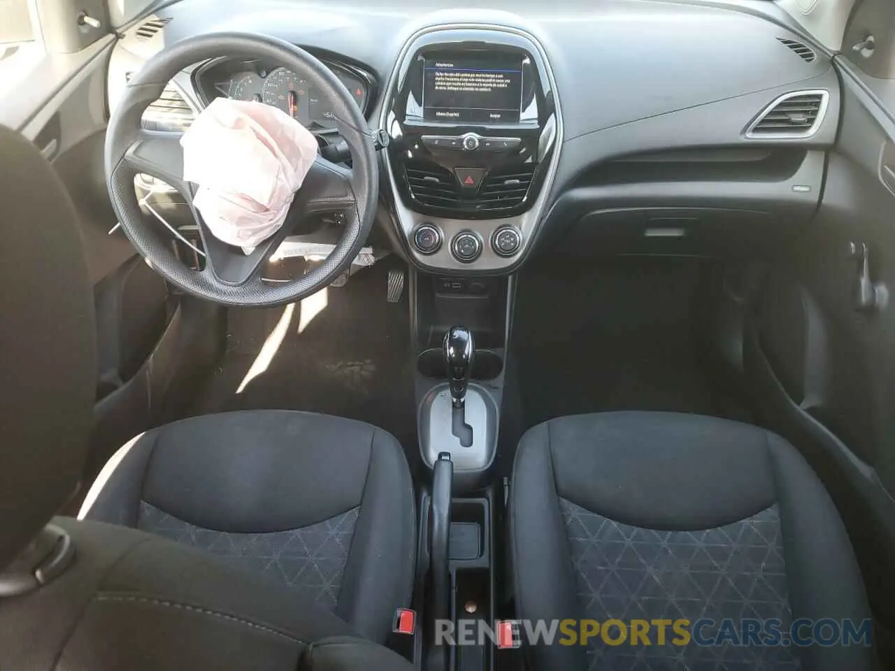 8 Photograph of a damaged car KL8CB6SA7LC458114 CHEVROLET SPARK 2020
