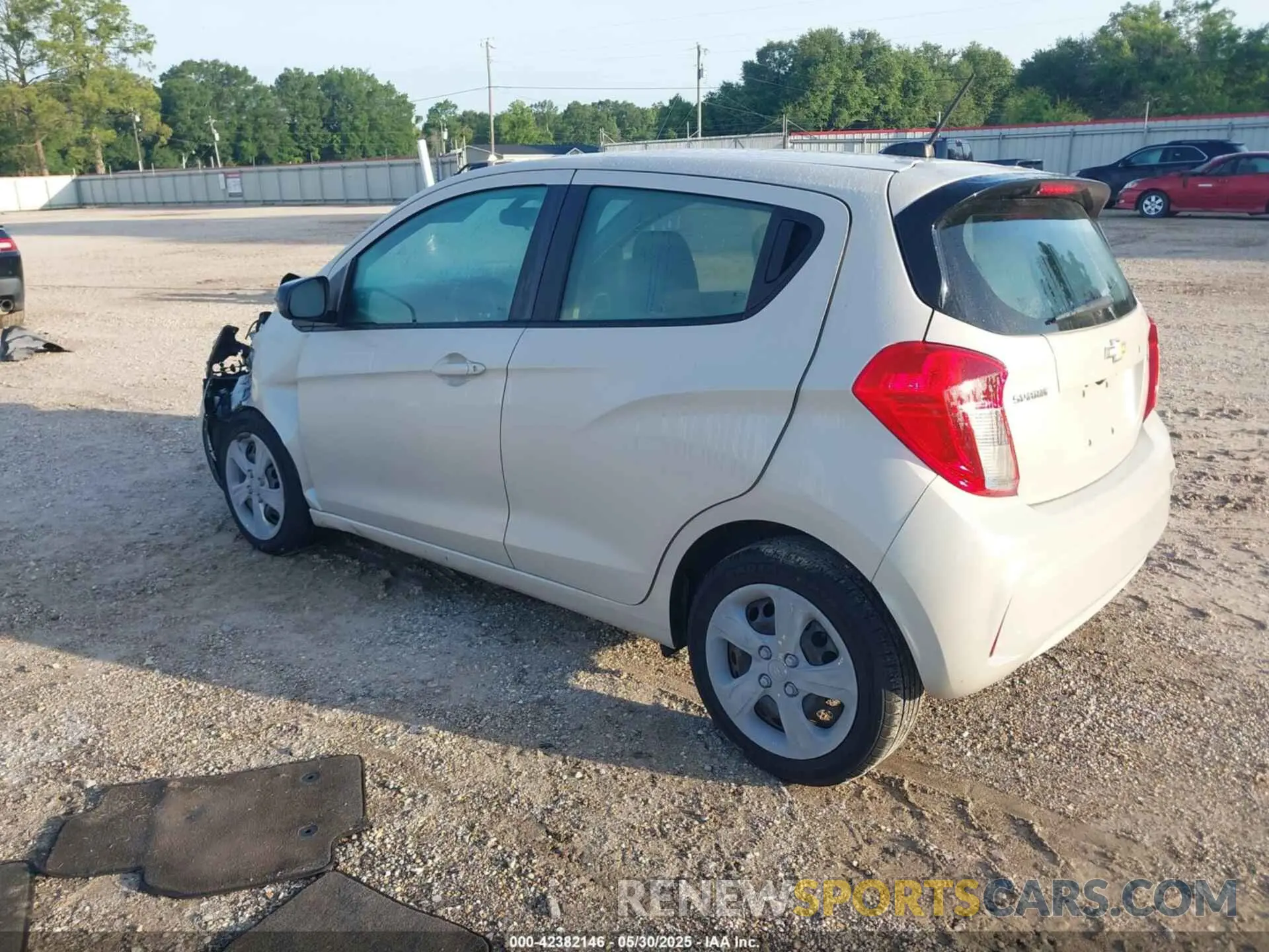 3 Photograph of a damaged car KL8CB6SA7LC478301 CHEVROLET SPARK 2020