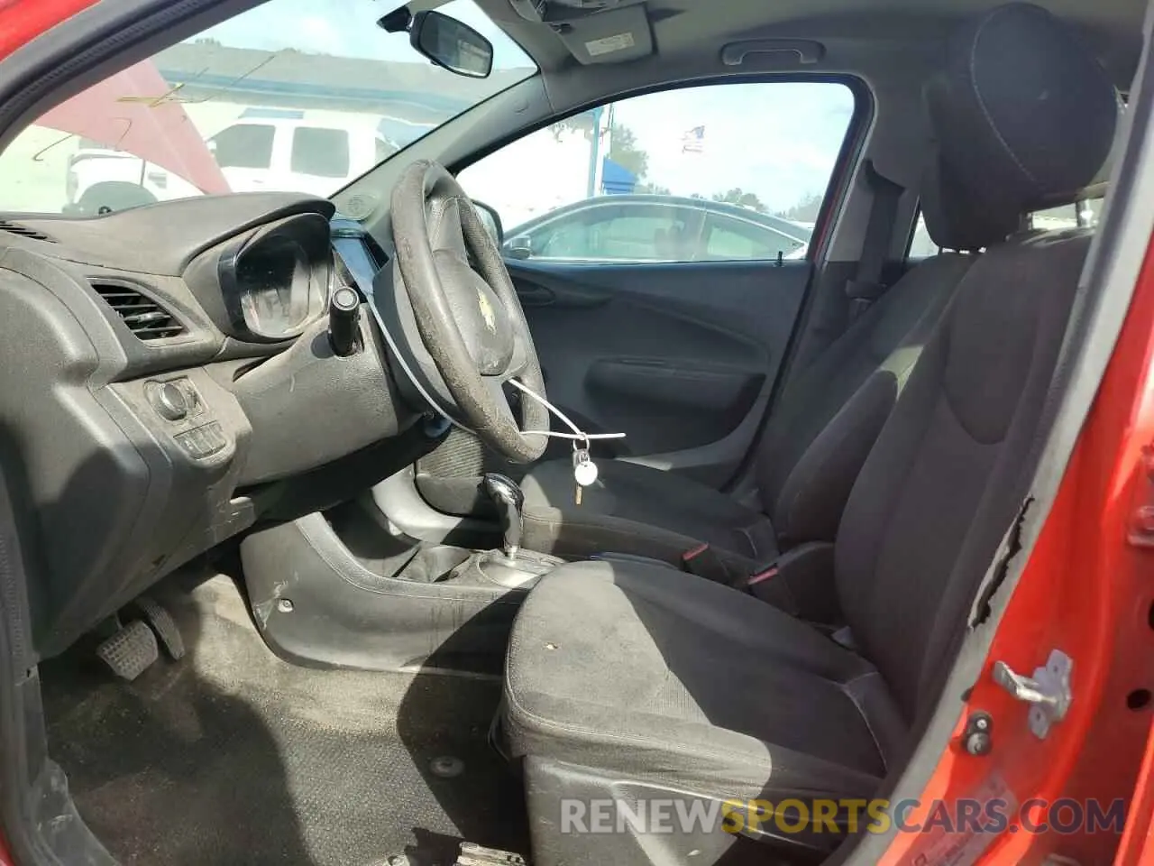 7 Photograph of a damaged car KL8CB6SA8LC421752 CHEVROLET SPARK 2020