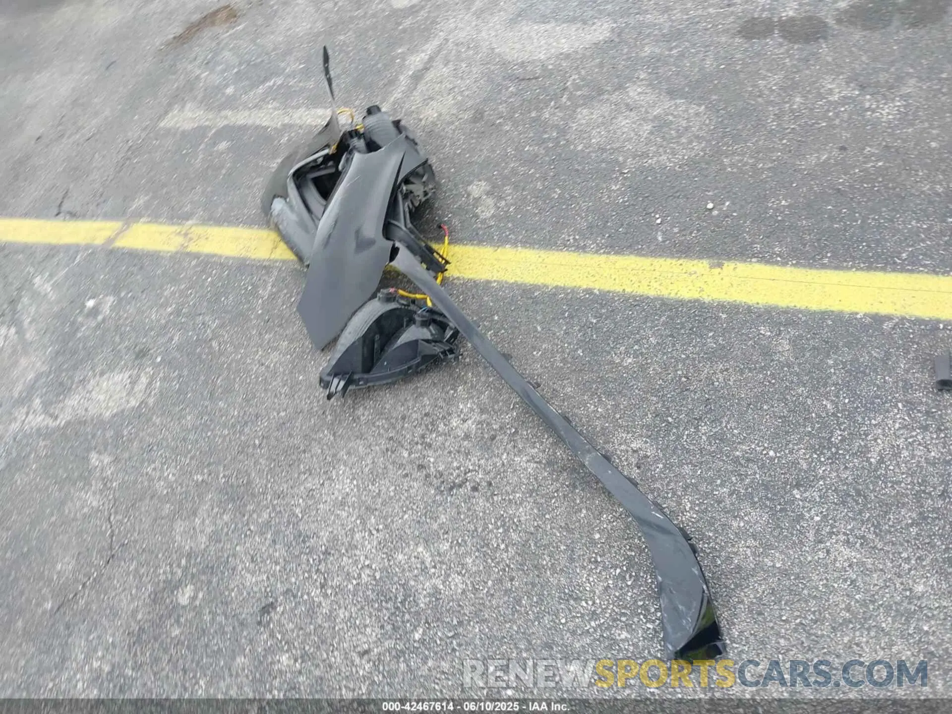 11 Photograph of a damaged car KL8CB6SA8LC479098 CHEVROLET SPARK 2020