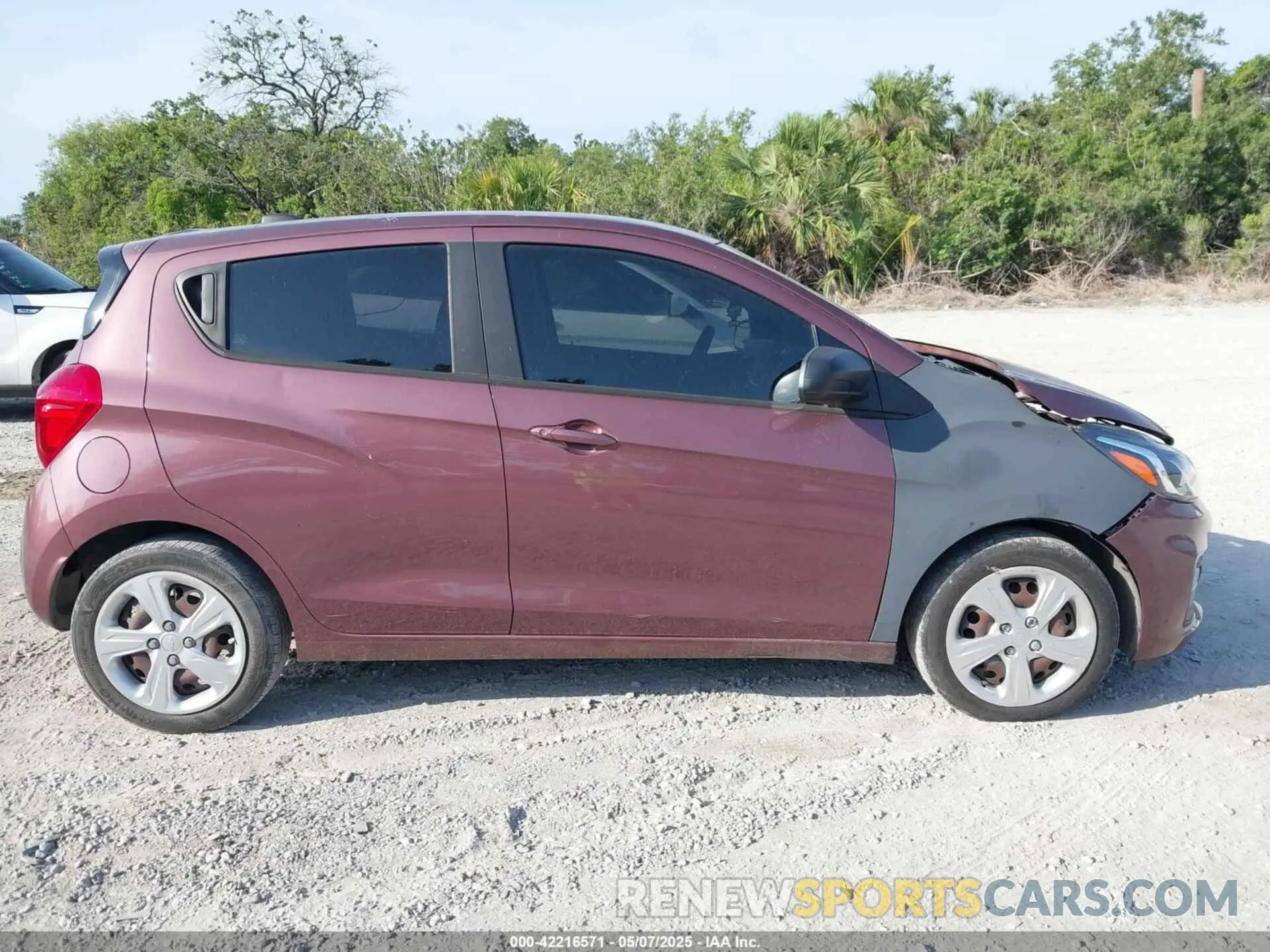 13 Photograph of a damaged car KL8CB6SA9LC465016 CHEVROLET SPARK 2020