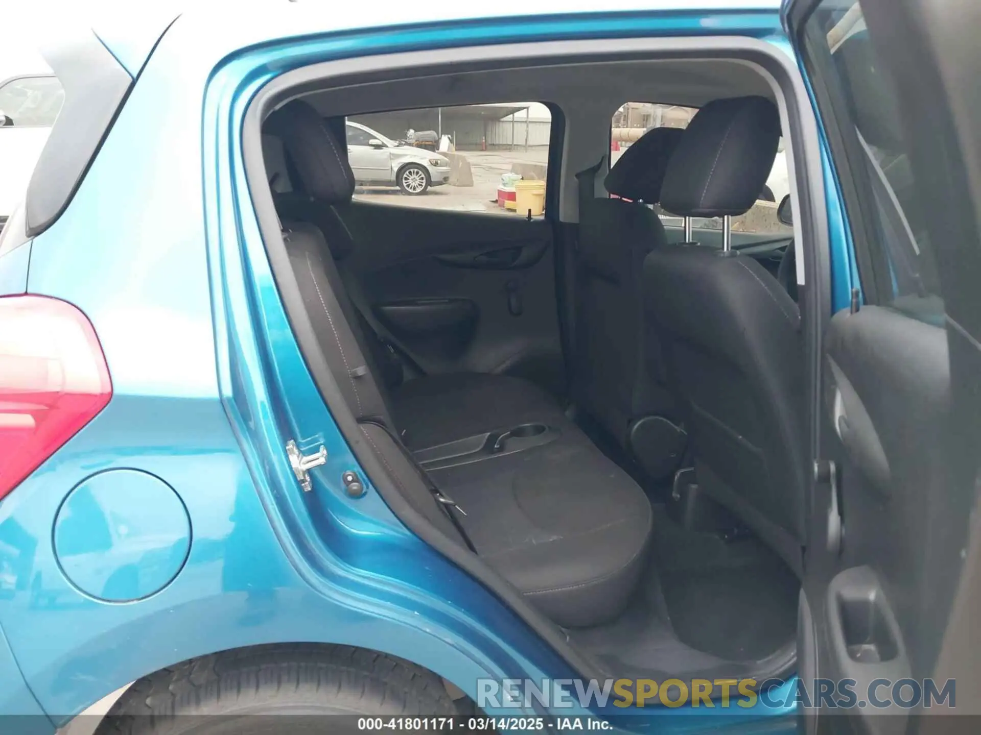 8 Photograph of a damaged car KL8CB6SAXLC422370 CHEVROLET SPARK 2020