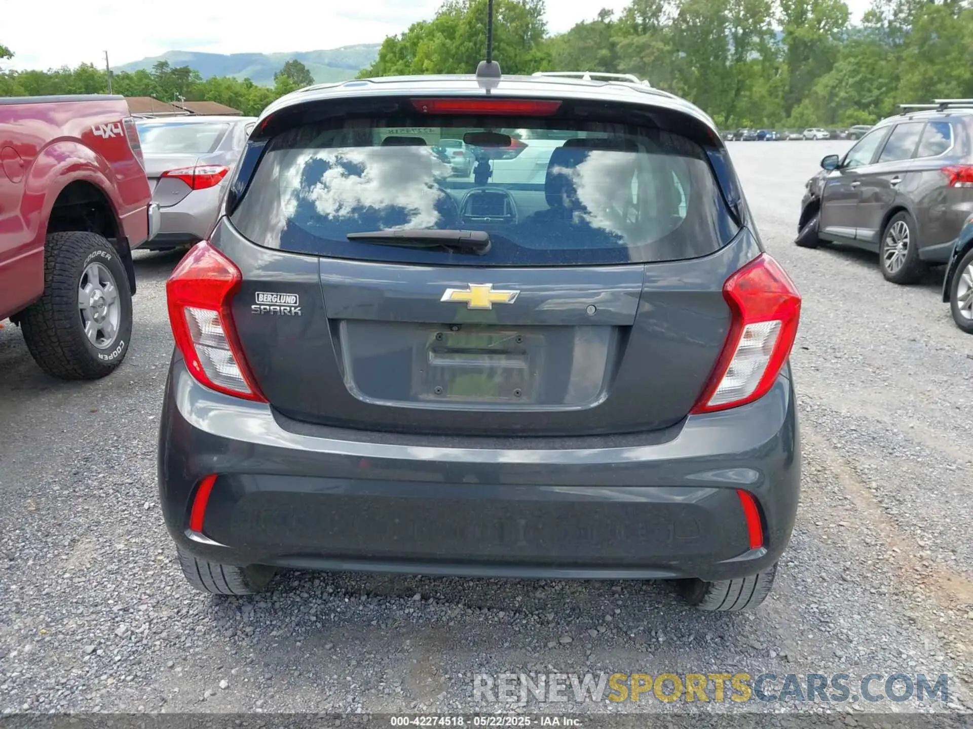 16 Photograph of a damaged car KL8CB6SAXLC460293 CHEVROLET SPARK 2020
