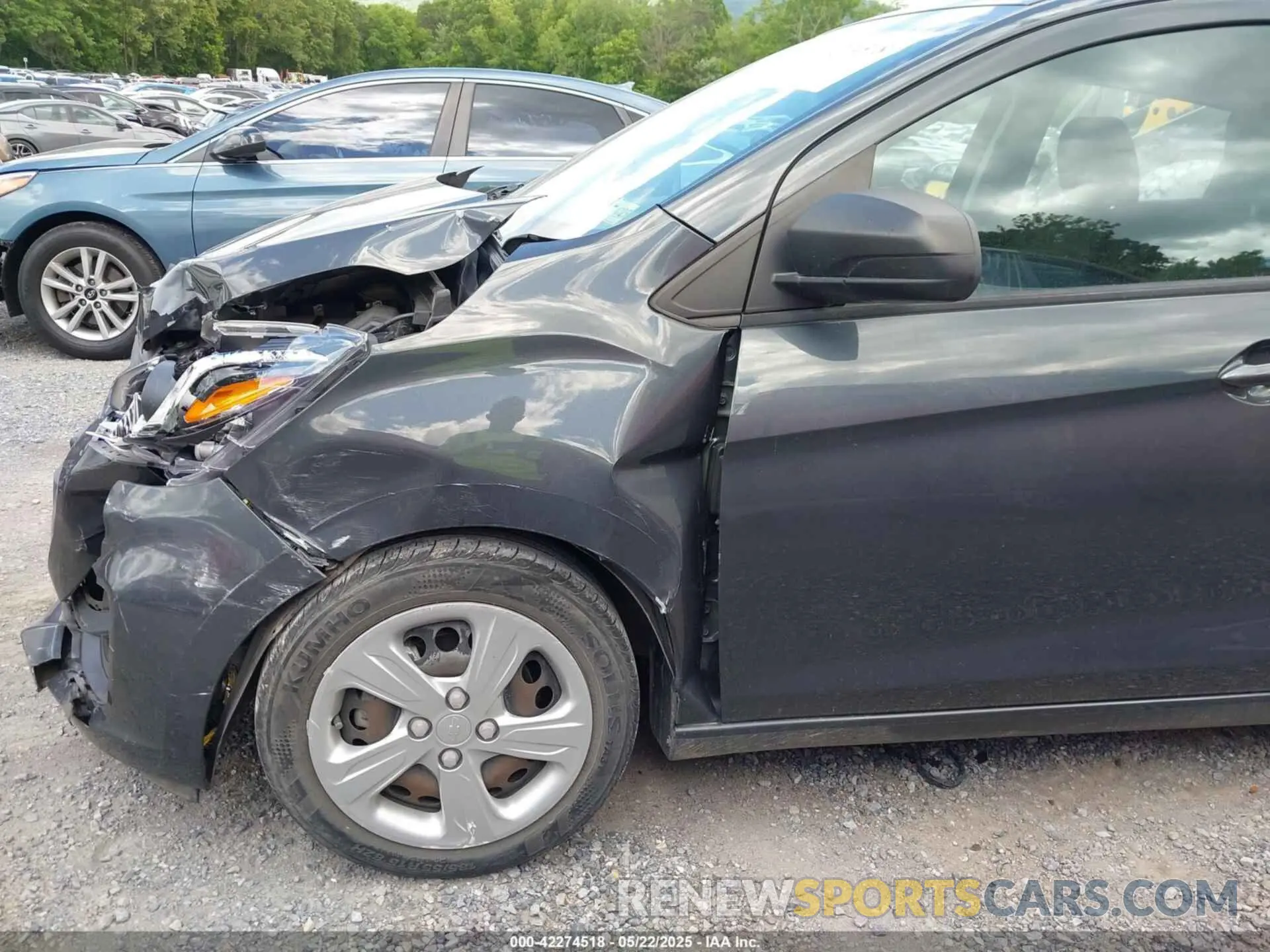 17 Photograph of a damaged car KL8CB6SAXLC460293 CHEVROLET SPARK 2020