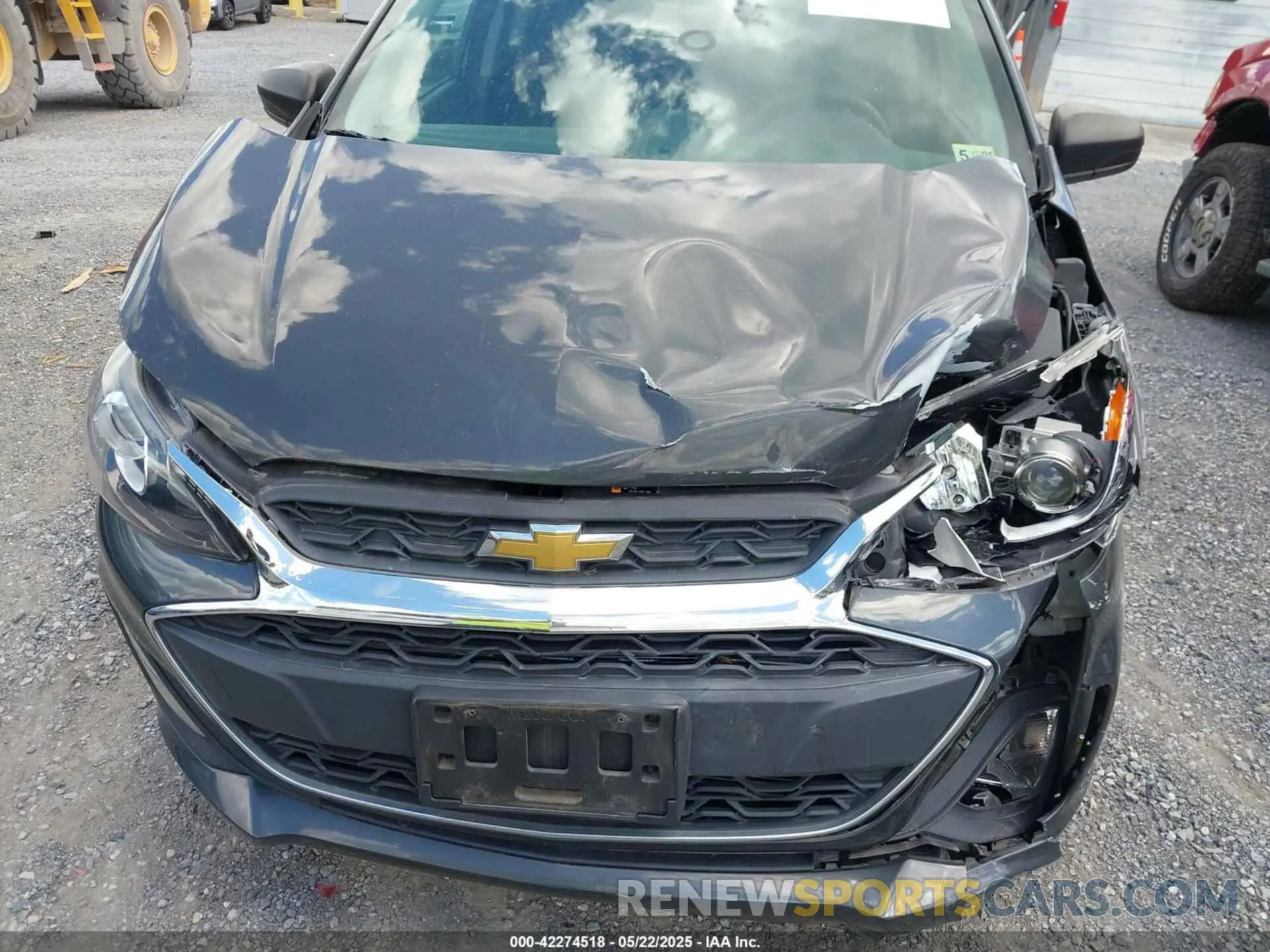 18 Photograph of a damaged car KL8CB6SAXLC460293 CHEVROLET SPARK 2020