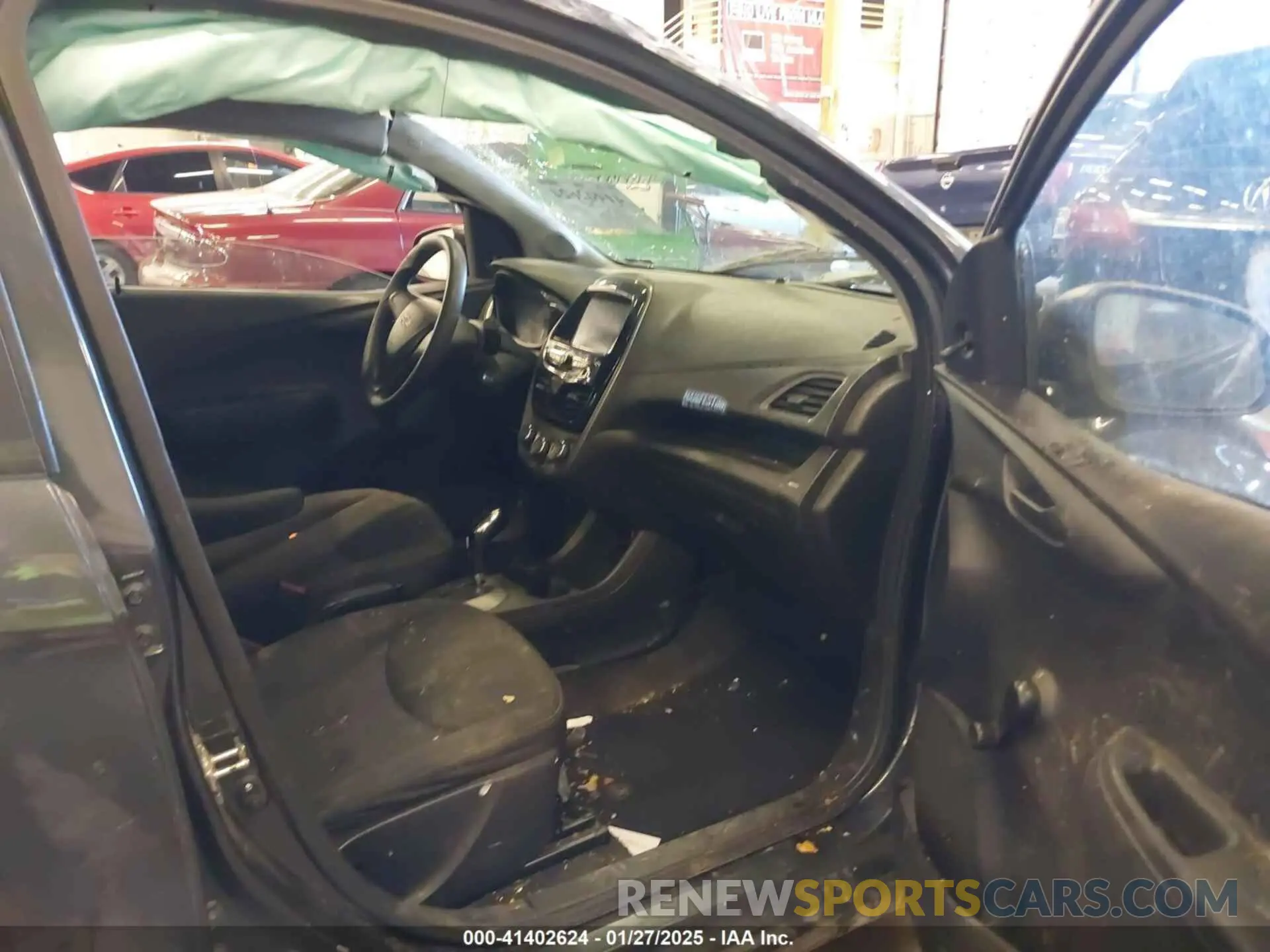 5 Photograph of a damaged car KL8CB6SAXLC468460 CHEVROLET SPARK 2020