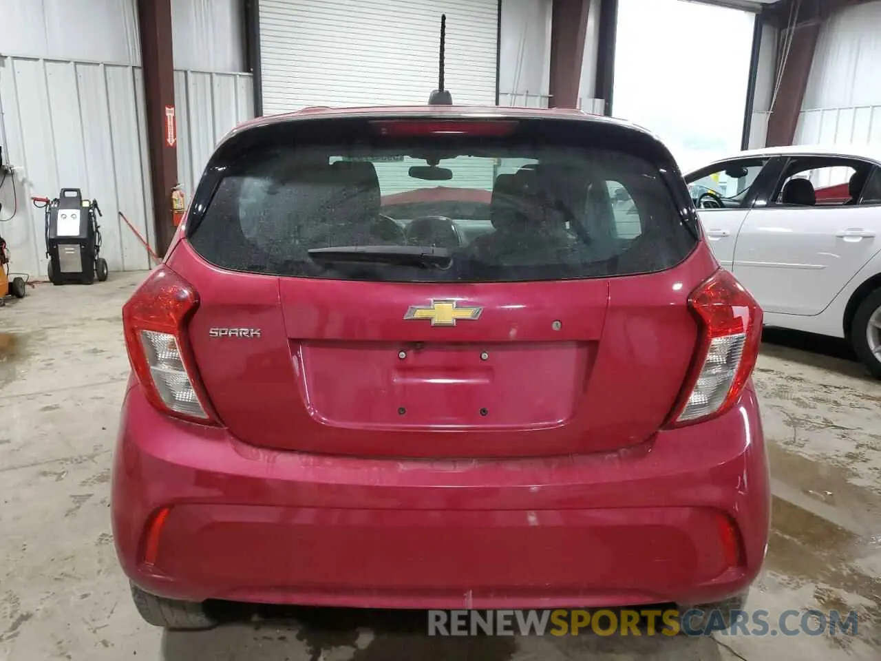 6 Photograph of a damaged car KL8CB6SAXLC472783 CHEVROLET SPARK 2020