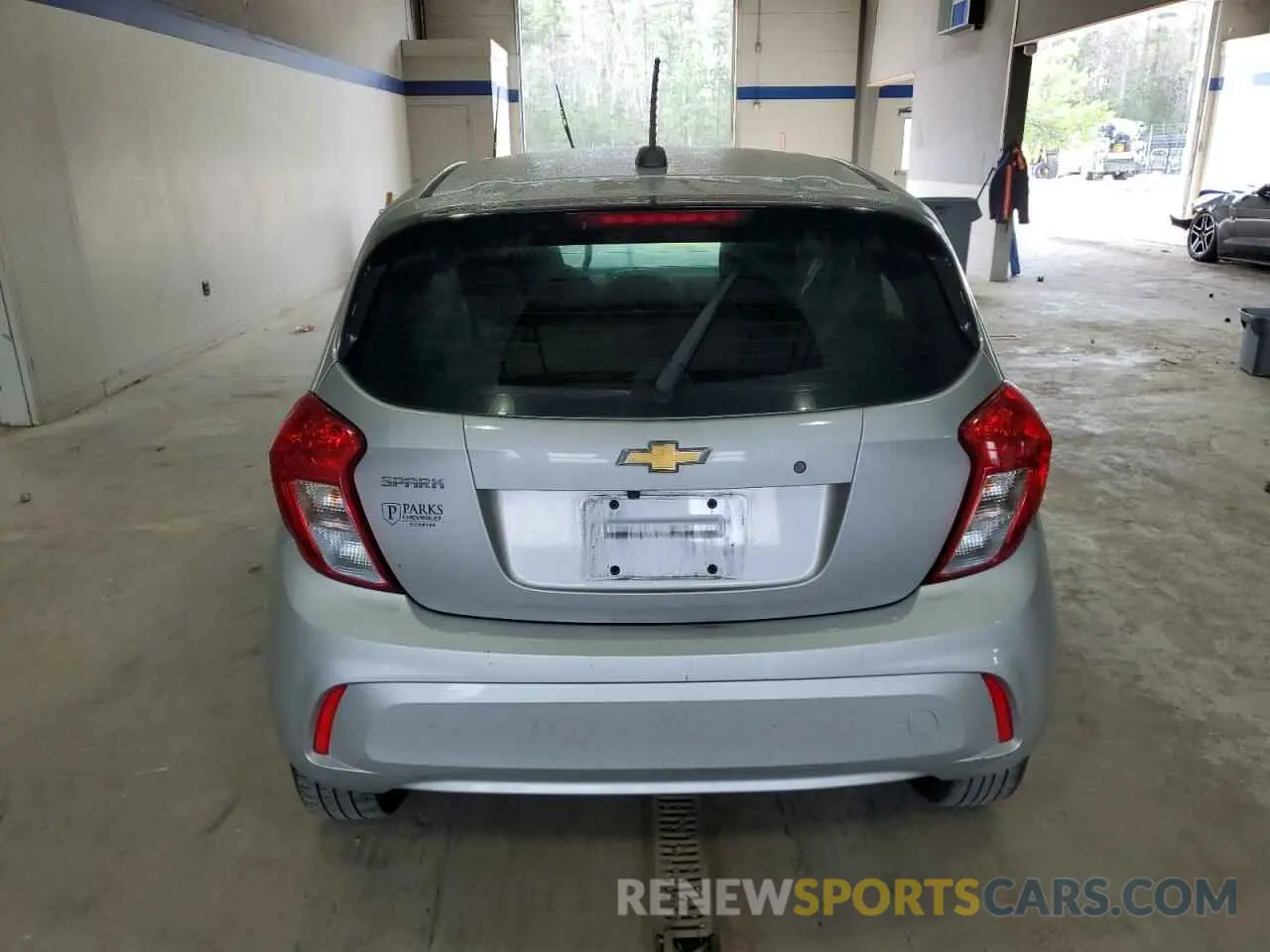 6 Photograph of a damaged car KL8CB6SAXLC473111 CHEVROLET SPARK 2020