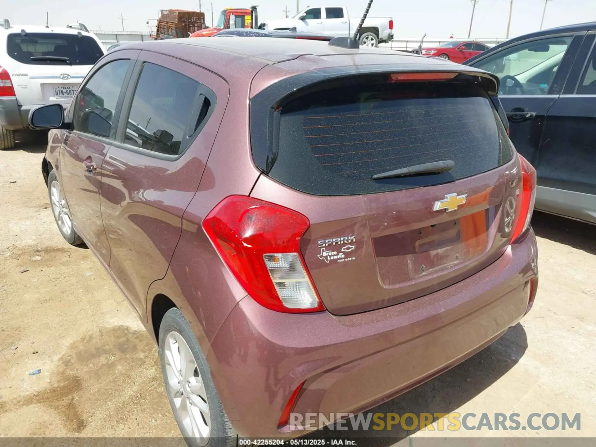 3 Photograph of a damaged car KL8CD6SA0LC415163 CHEVROLET SPARK 2020