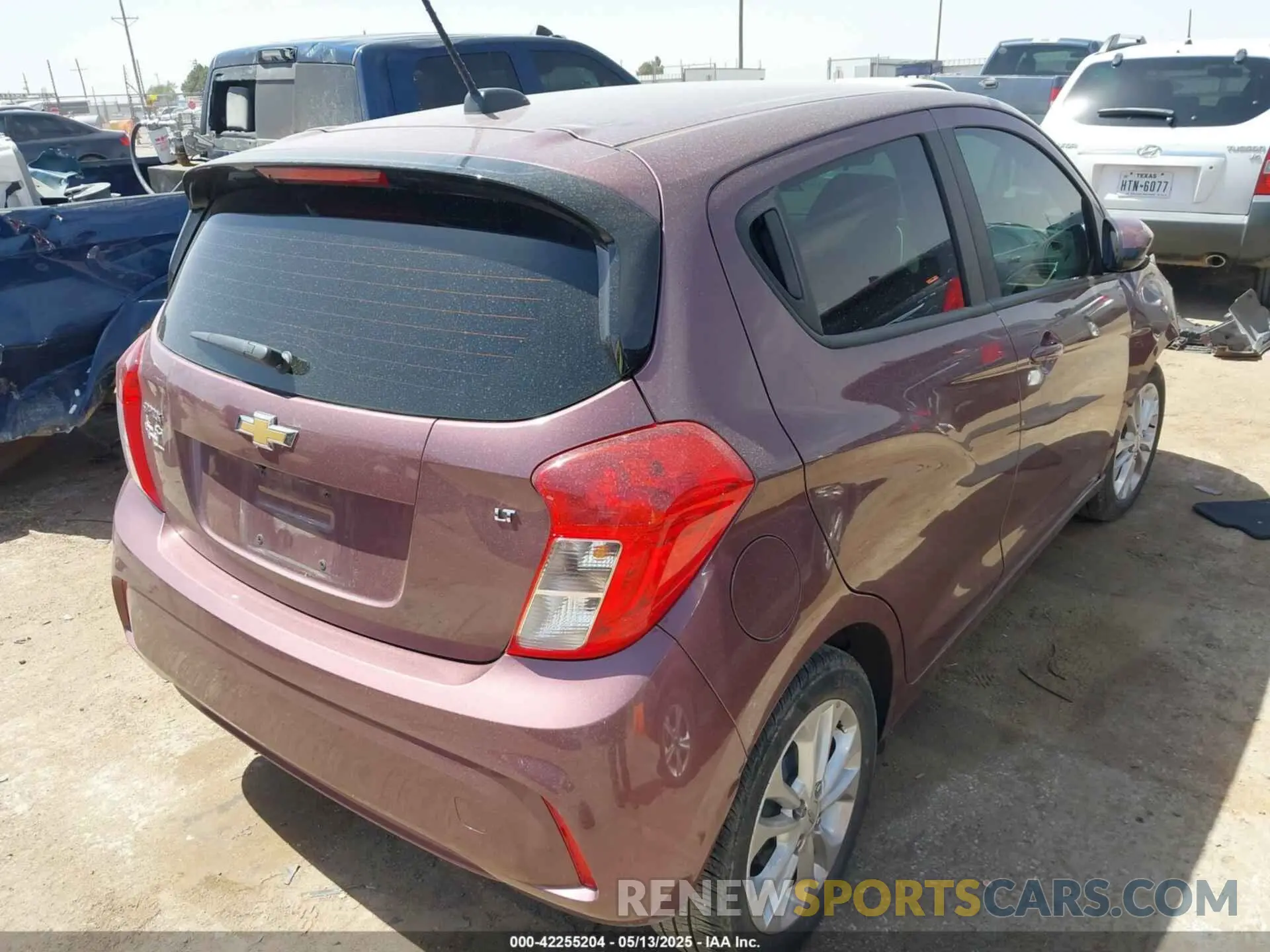 4 Photograph of a damaged car KL8CD6SA0LC415163 CHEVROLET SPARK 2020