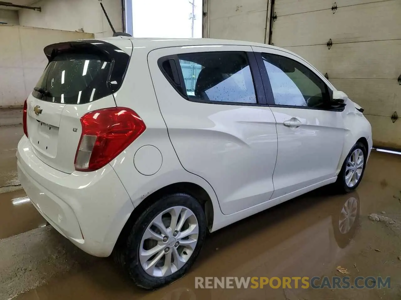 3 Photograph of a damaged car KL8CD6SA0LC447286 CHEVROLET SPARK 2020
